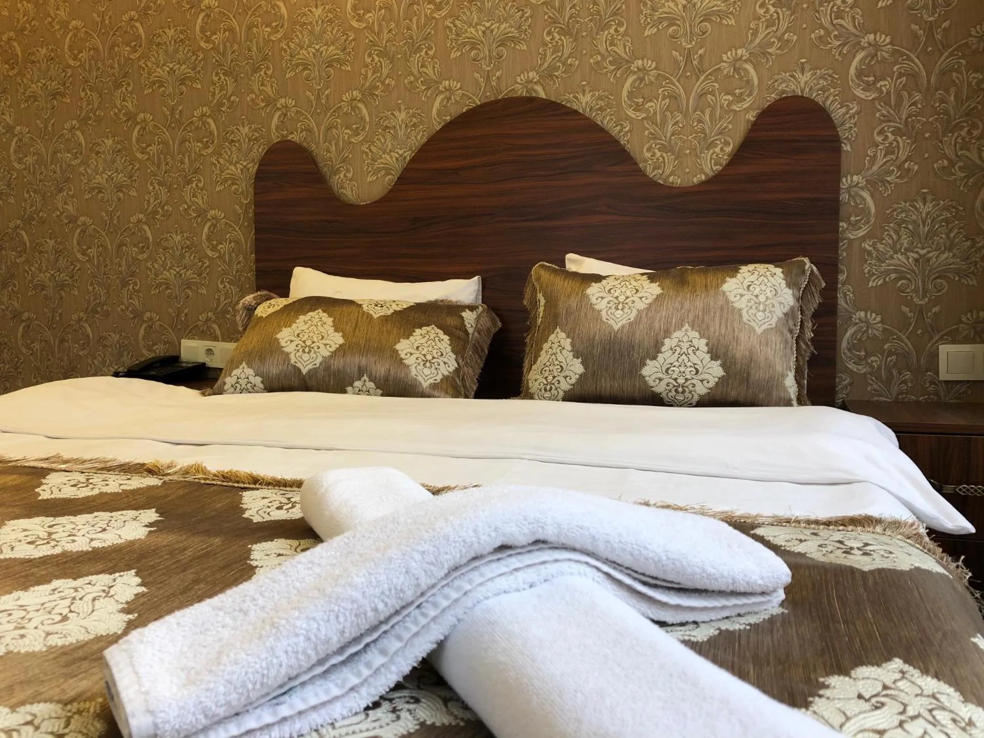 Bedroom, Bed in Capricorn by Otantik Suites