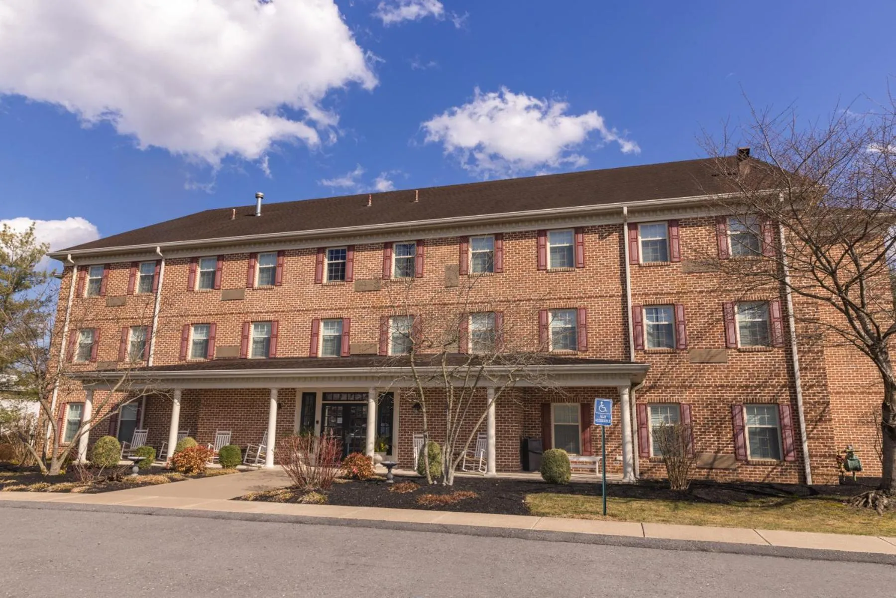 Property building in Selinsgrove Inn