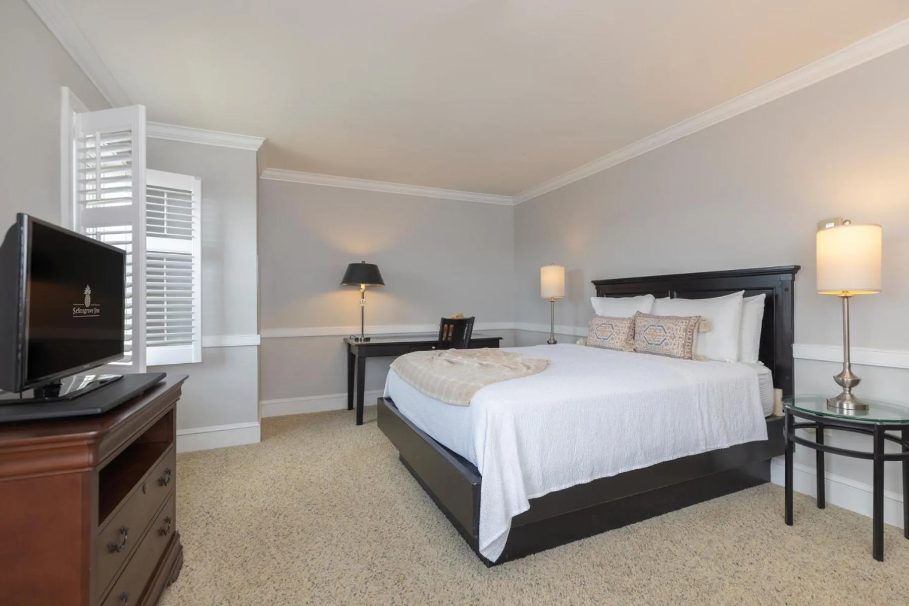 Bed in Selinsgrove Inn