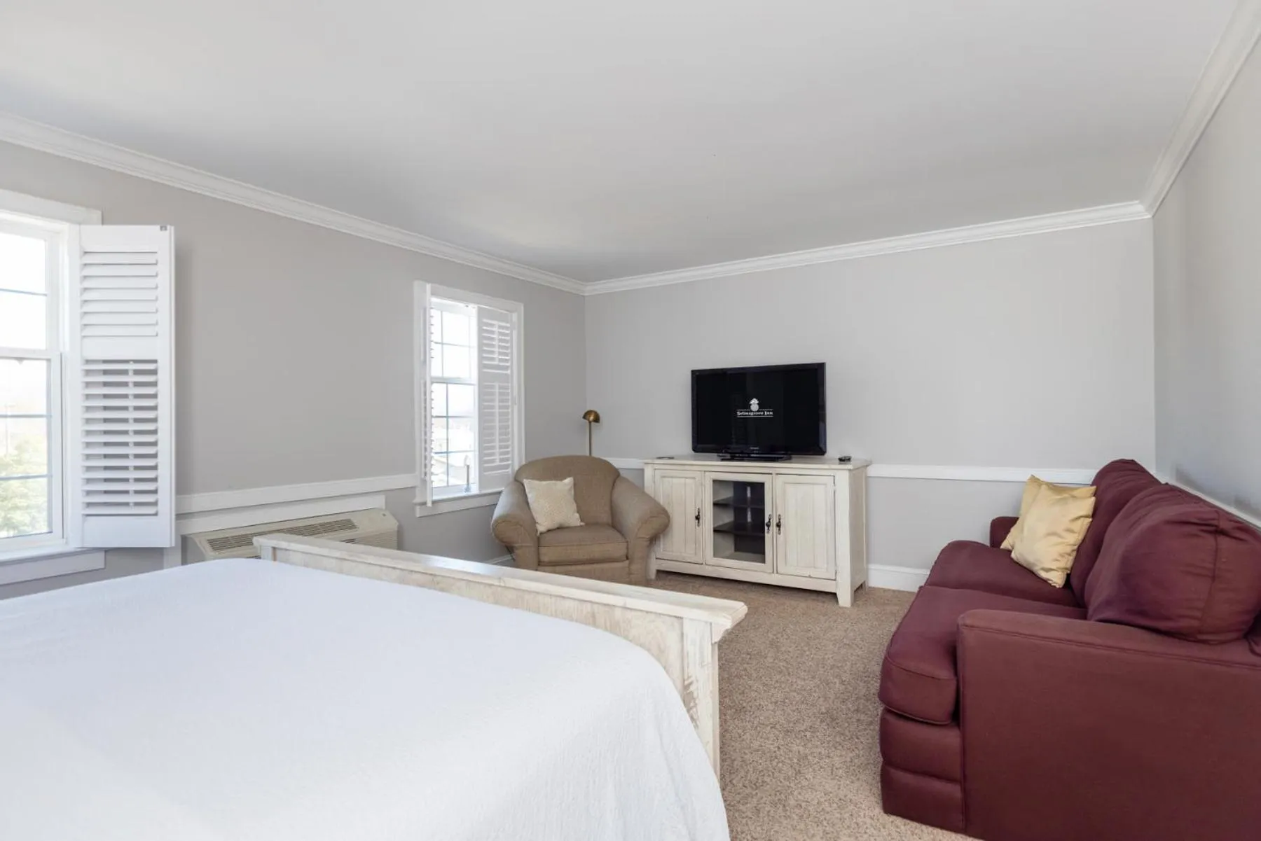 Bed in Selinsgrove Inn