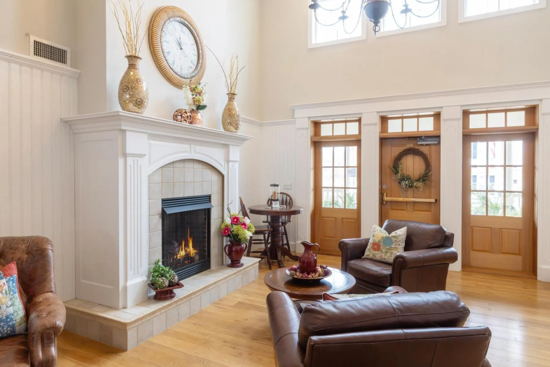 Seating area in Selinsgrove Inn