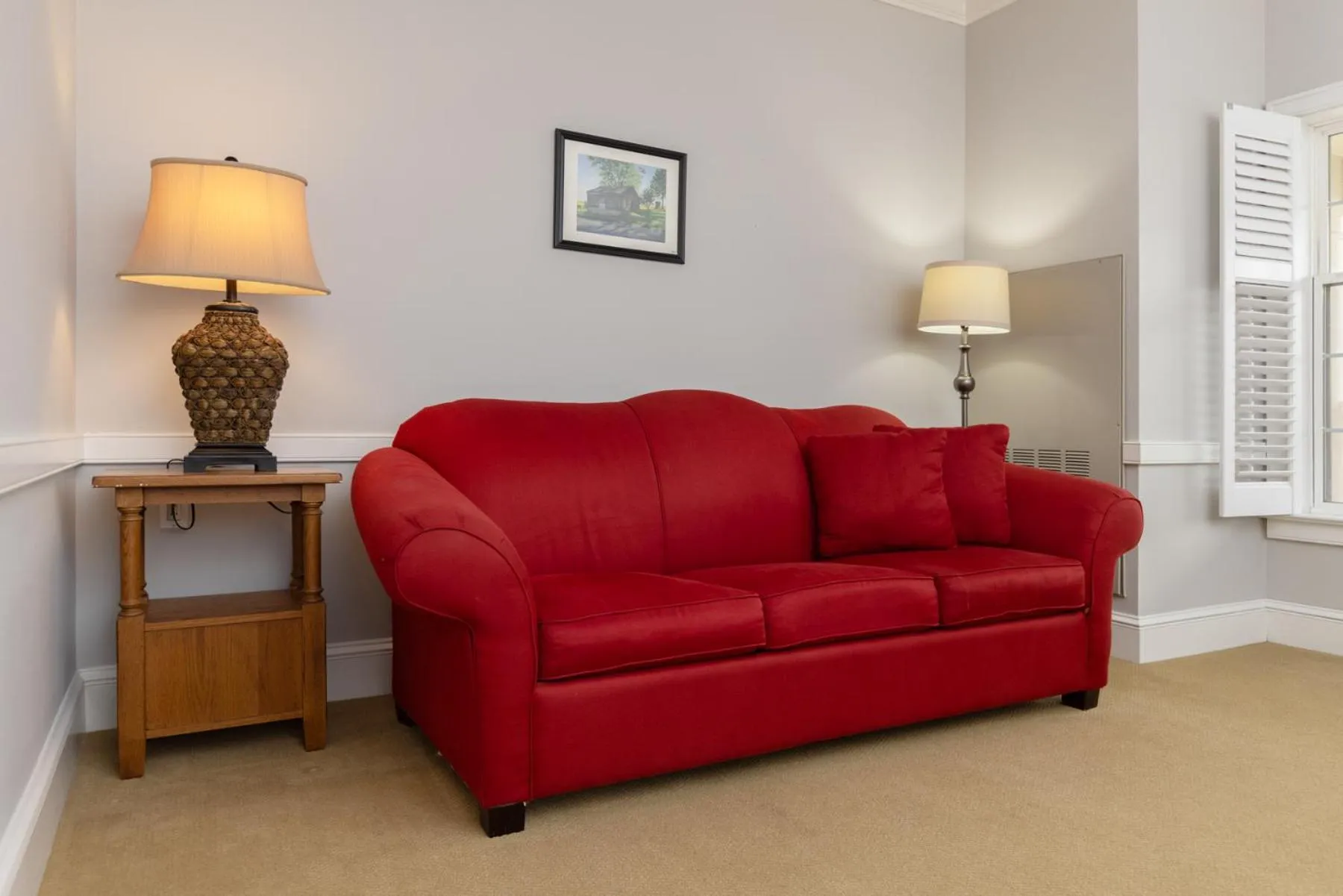 Seating area in Selinsgrove Inn