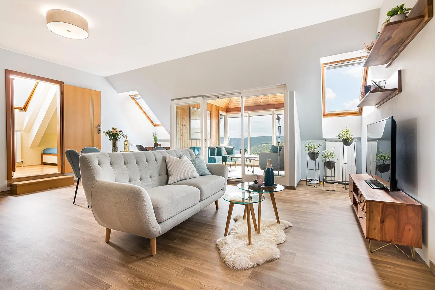 Penthouse Apartment in Hotel Katerina