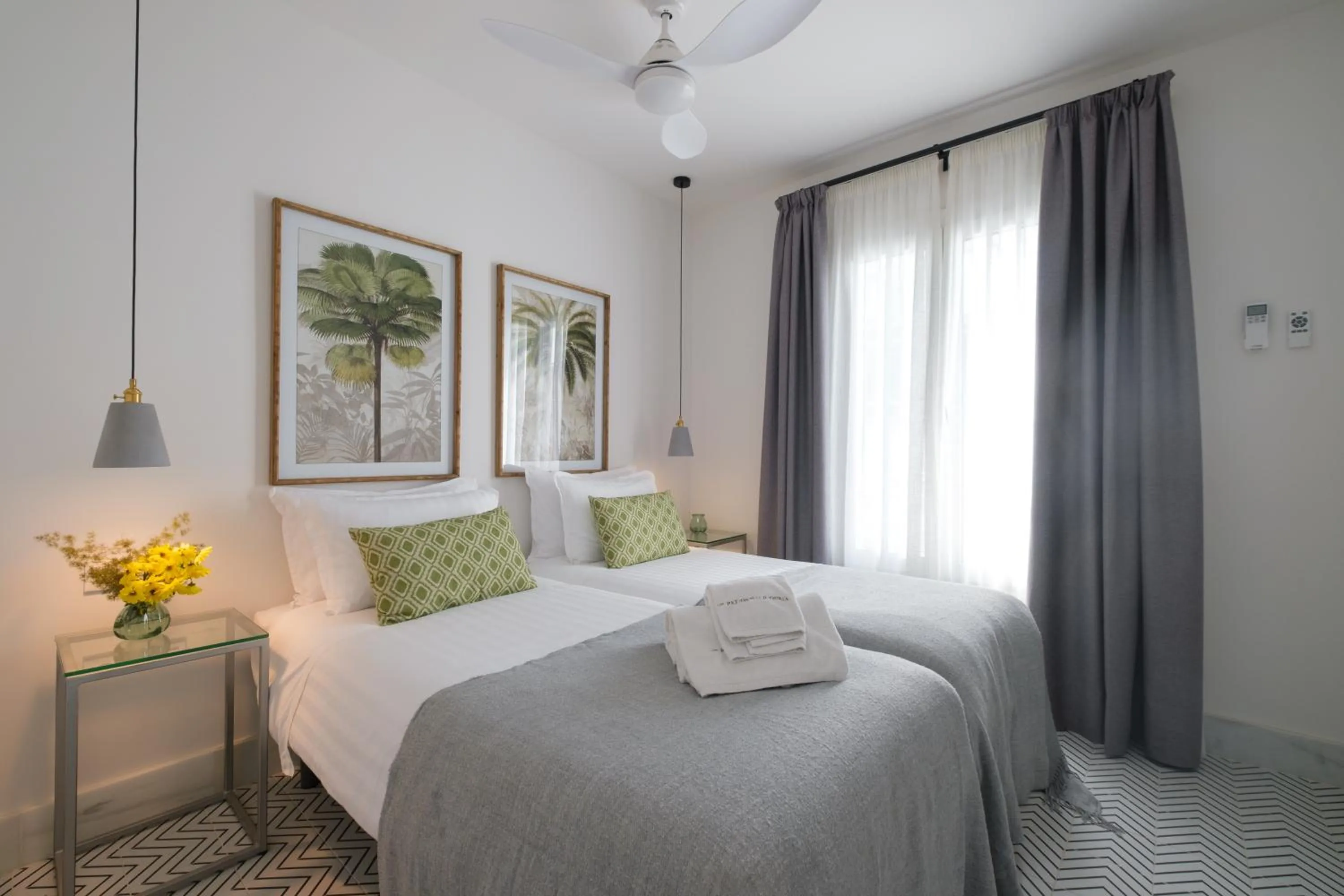 Bed in Apartamentos Los Patios de la Judería