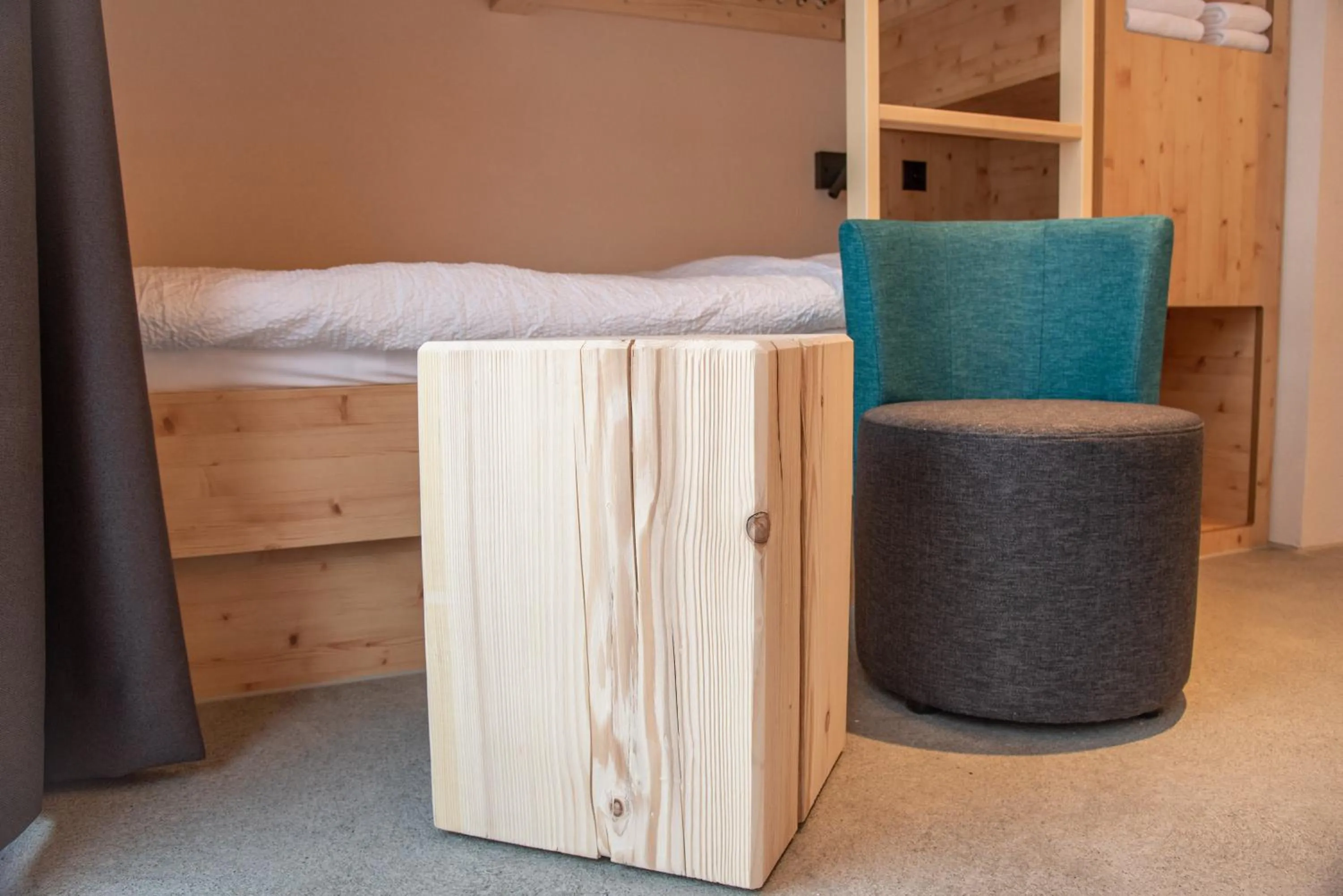 bunk bed, Bed in Eiger Lodge Chic