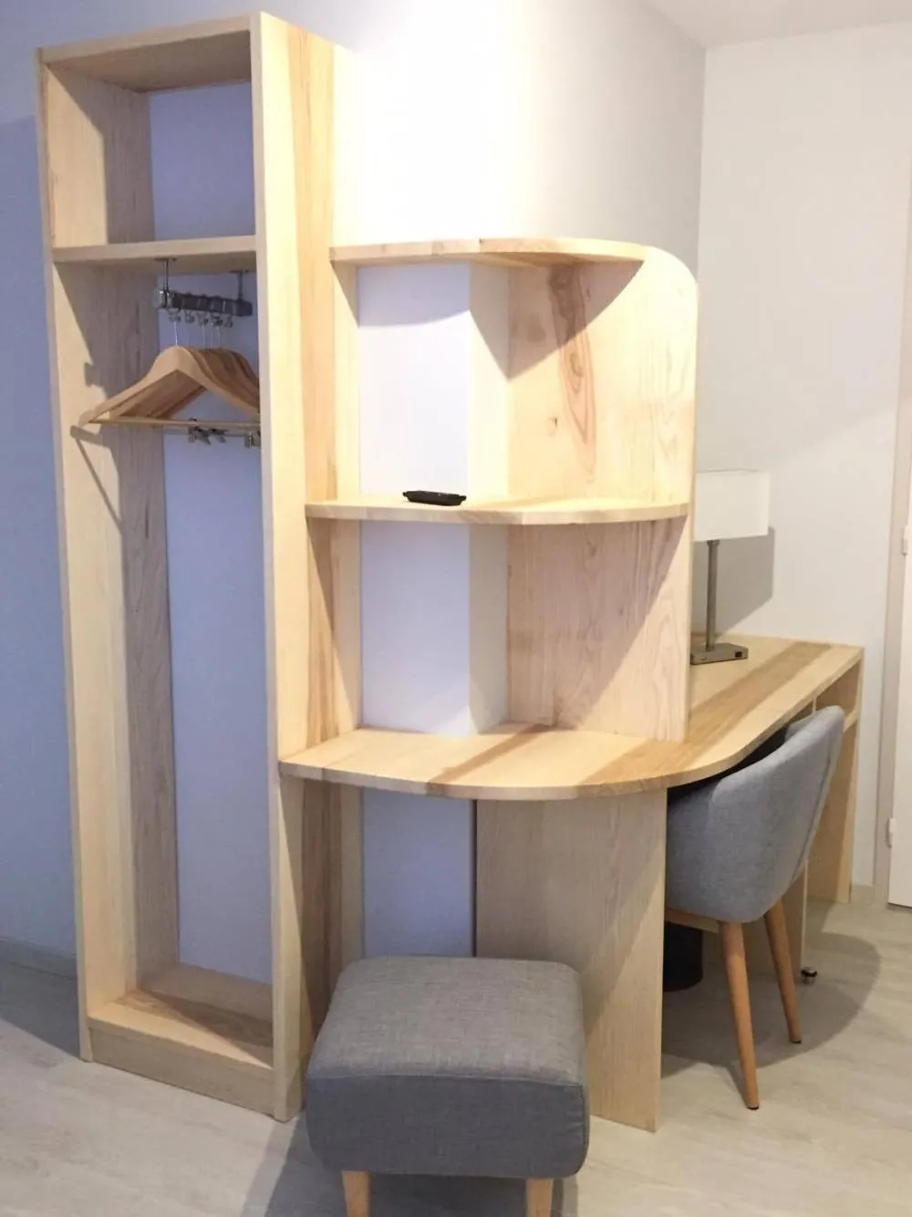 Photo of the whole room in Hôtel du Bout du Monde