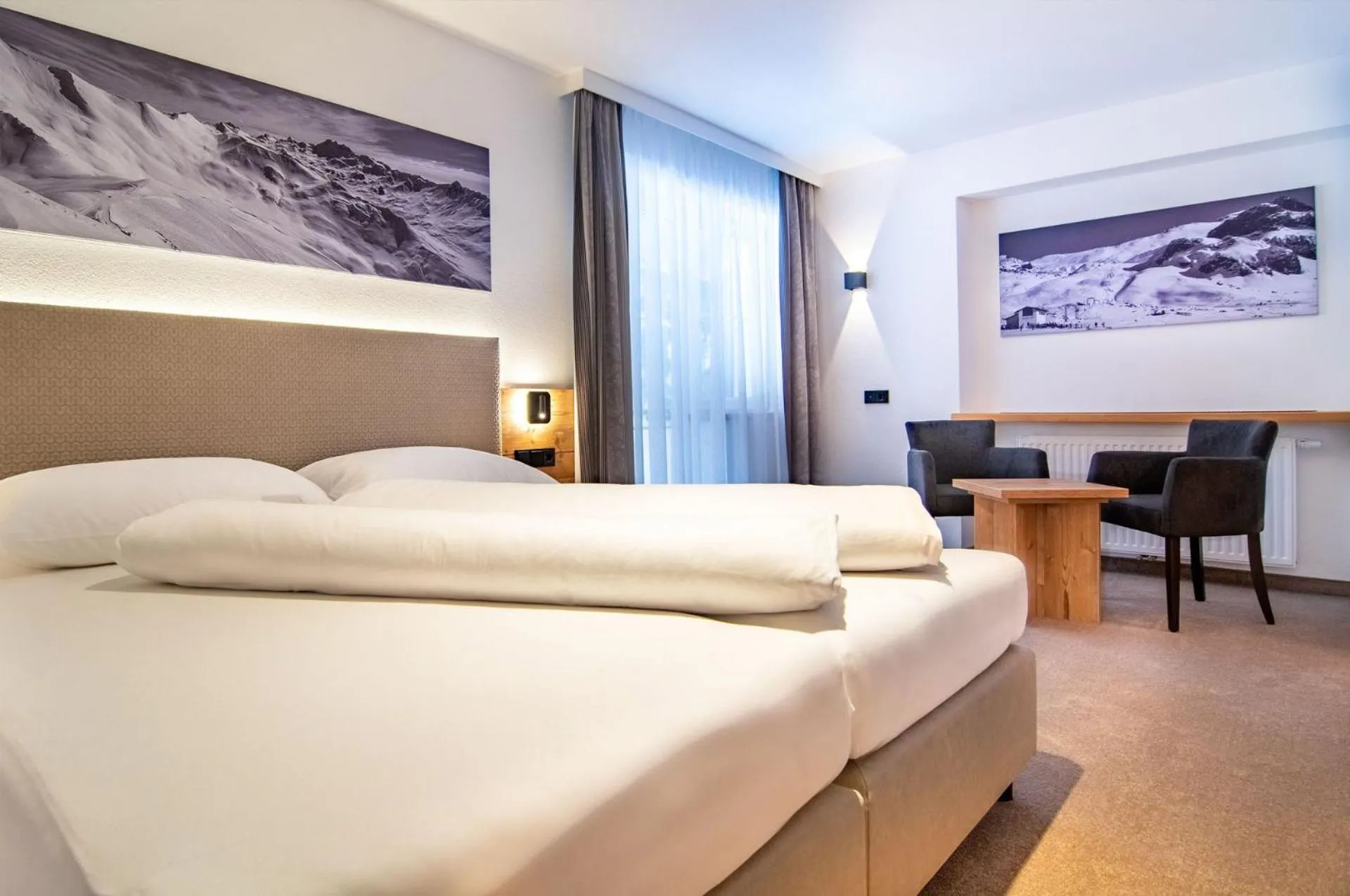 Photo of the whole room, Bed in Hotel Garni Waldschlössl