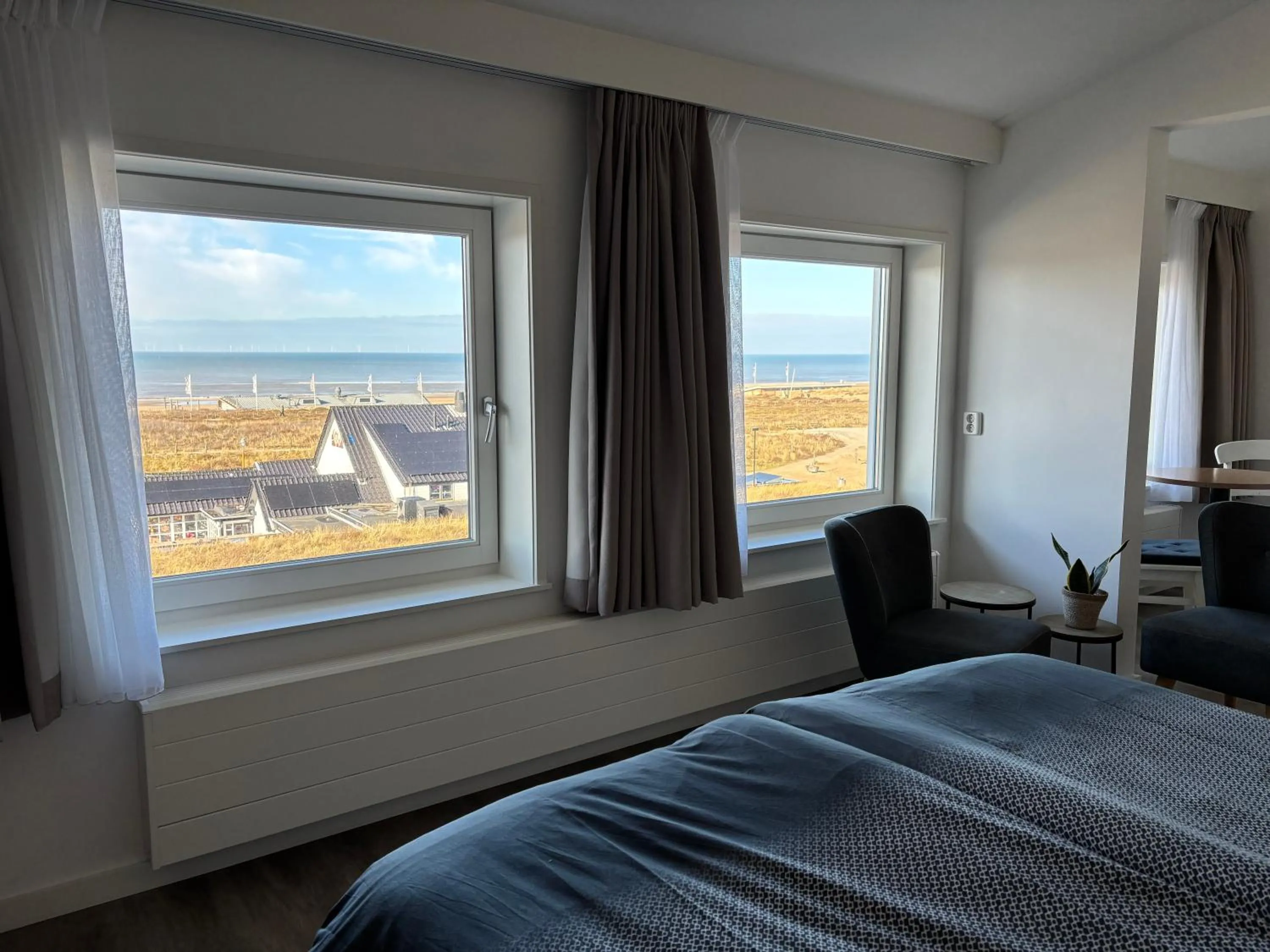 Sea view, Bed in Bed&Breakfast aan Strand