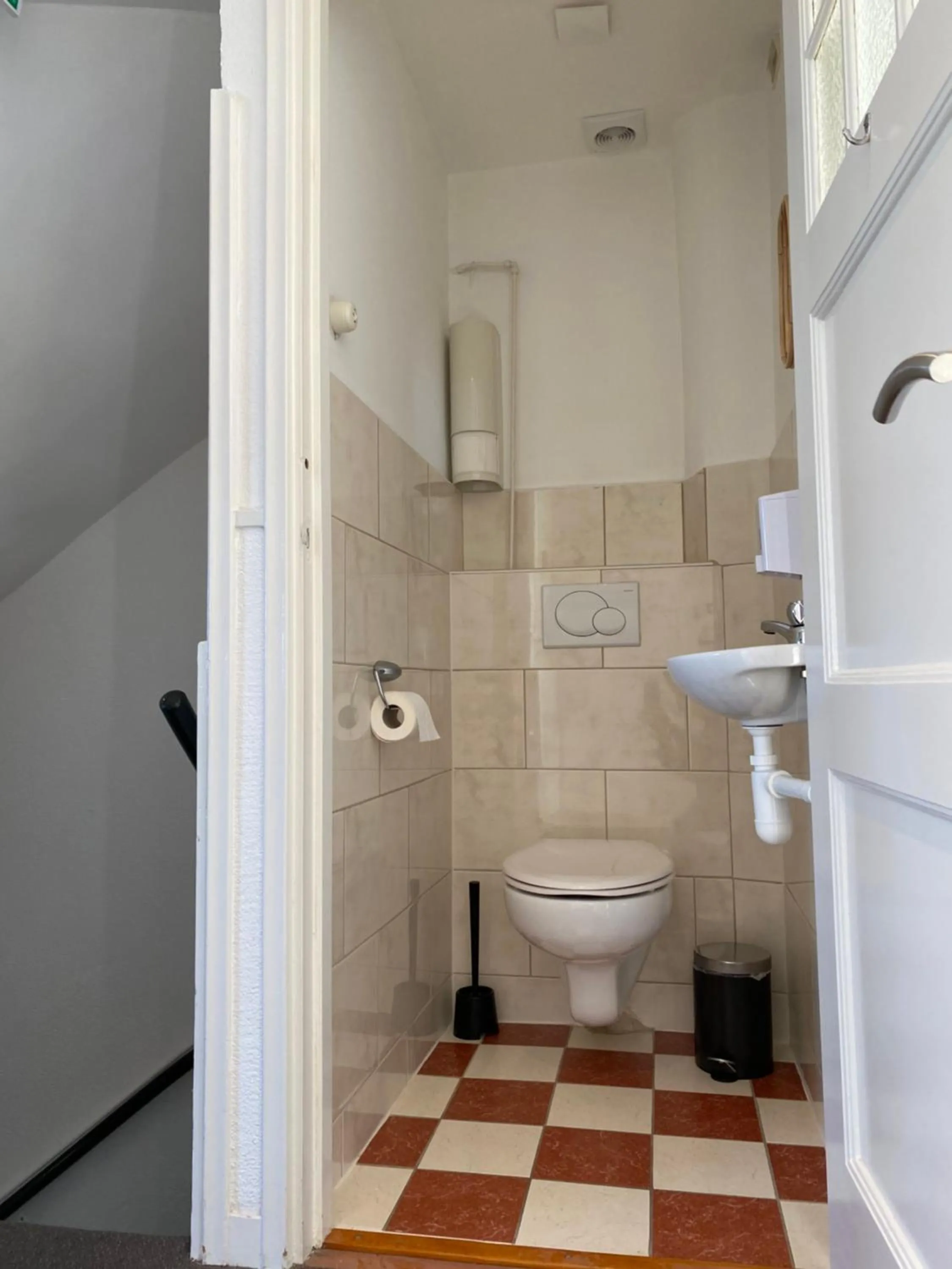 Toilet in Bed&Breakfast aan Strand