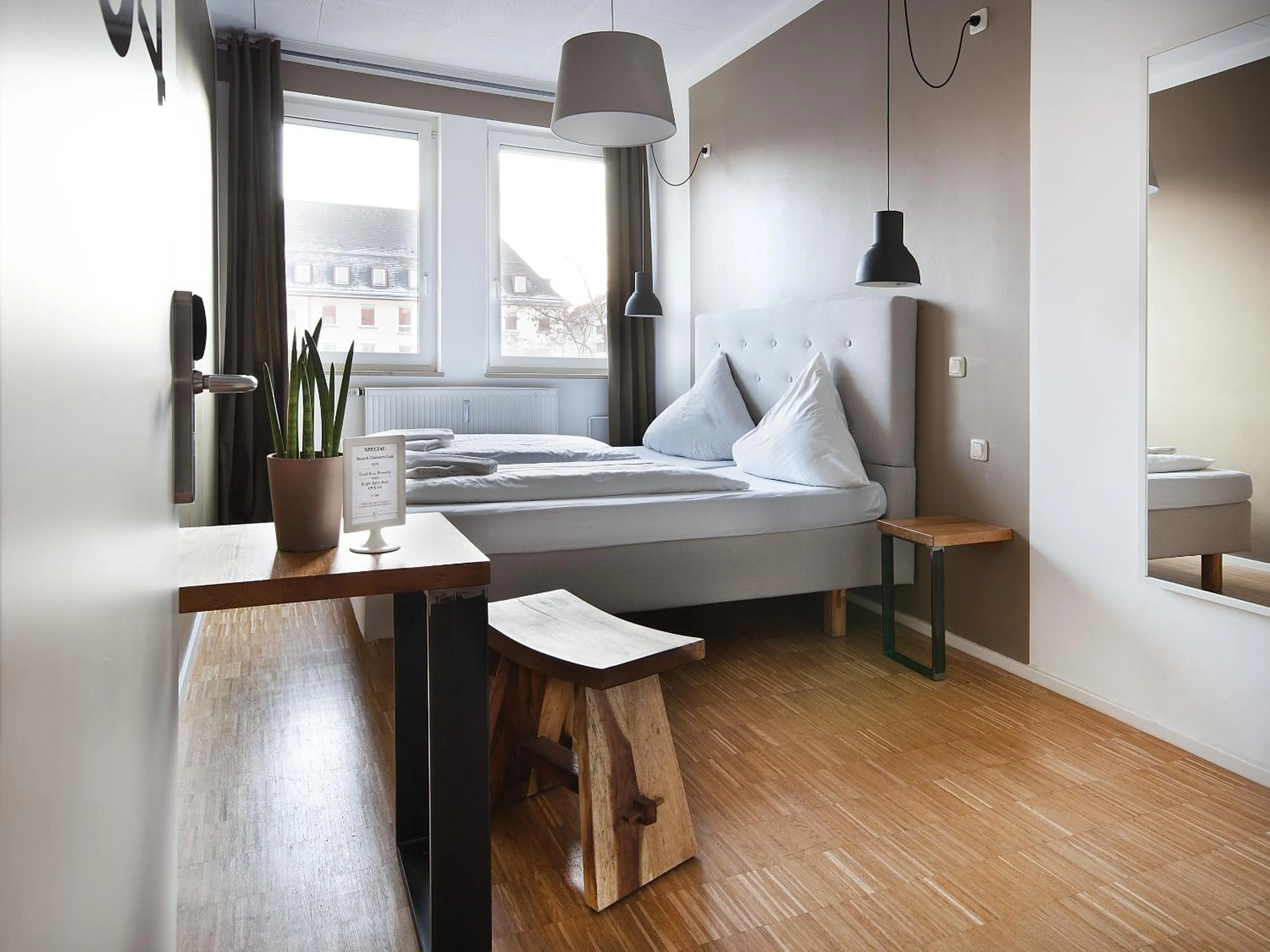 Photo of the whole room, Bed in Five Reasons Hostel & Hotel