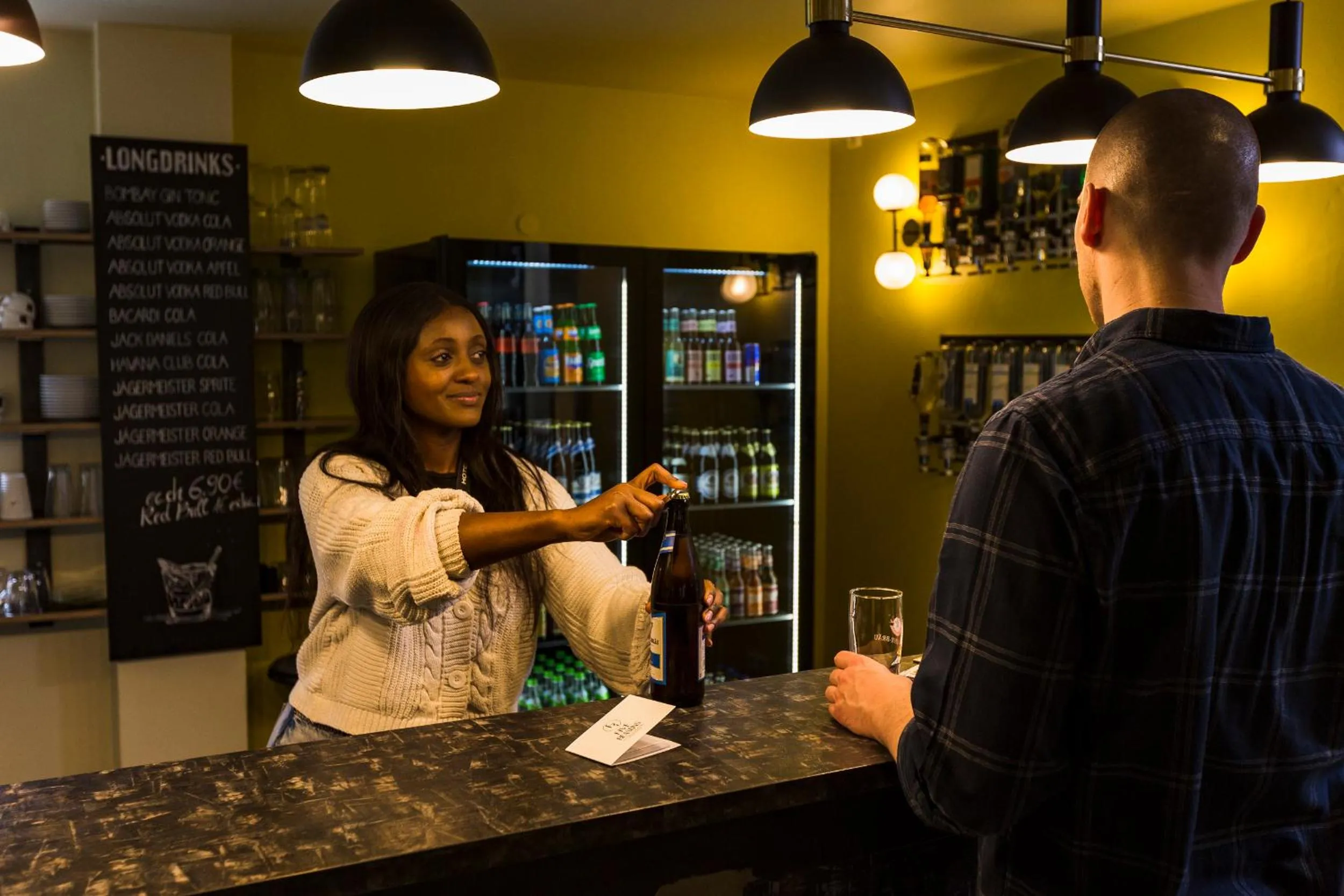 Lounge or bar in Five Reasons Hostel & Hotel