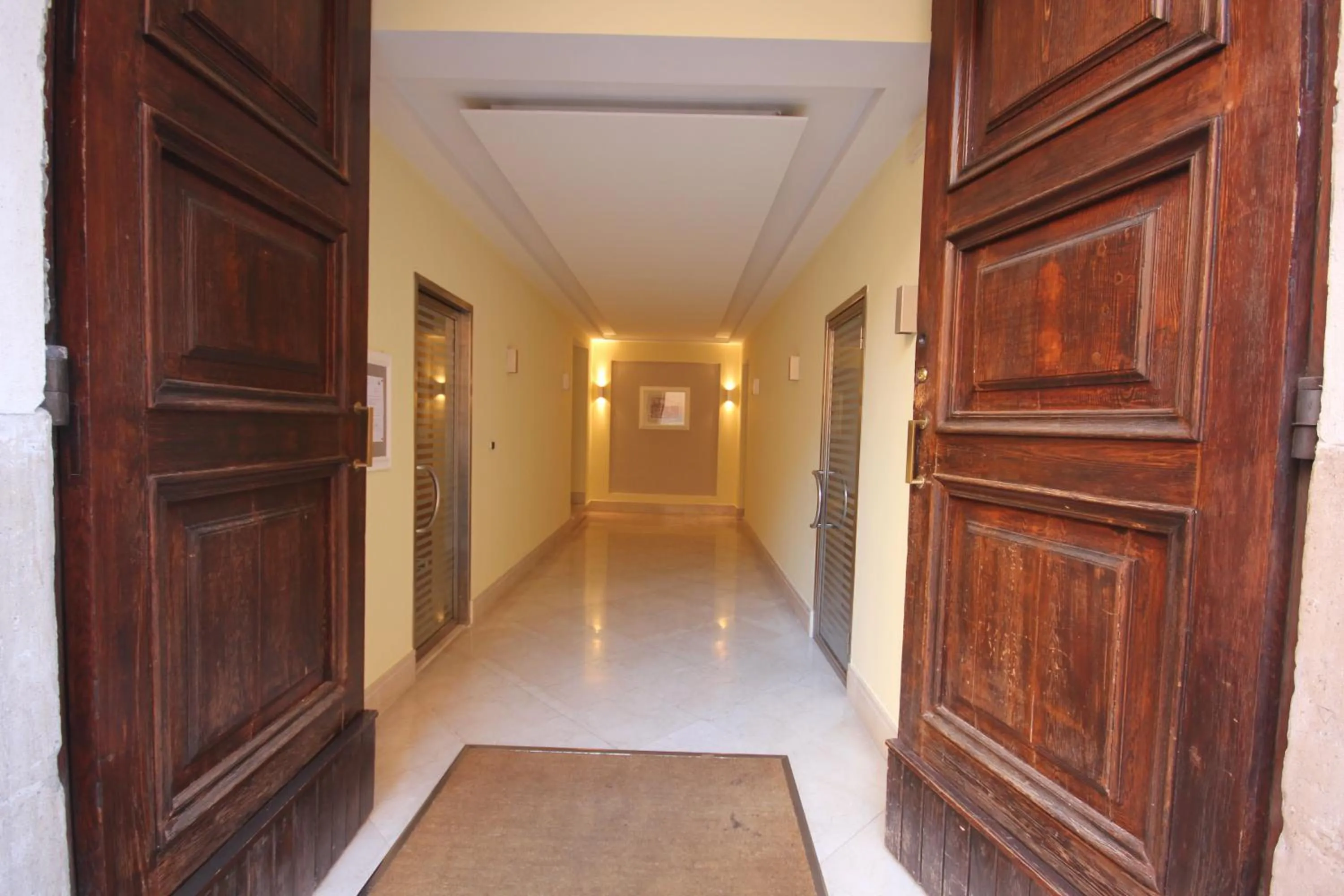 Facade/entrance in Wrooms Guest House