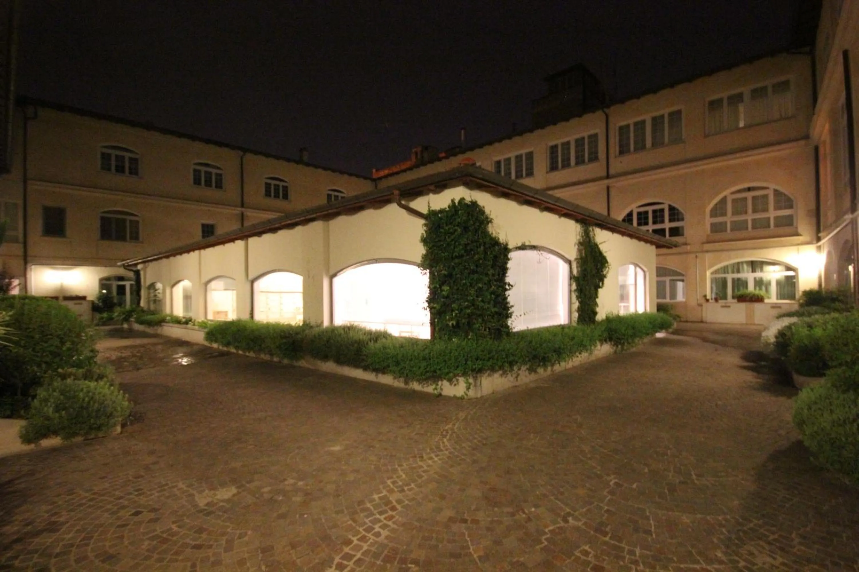 Property building in Wrooms Guest House