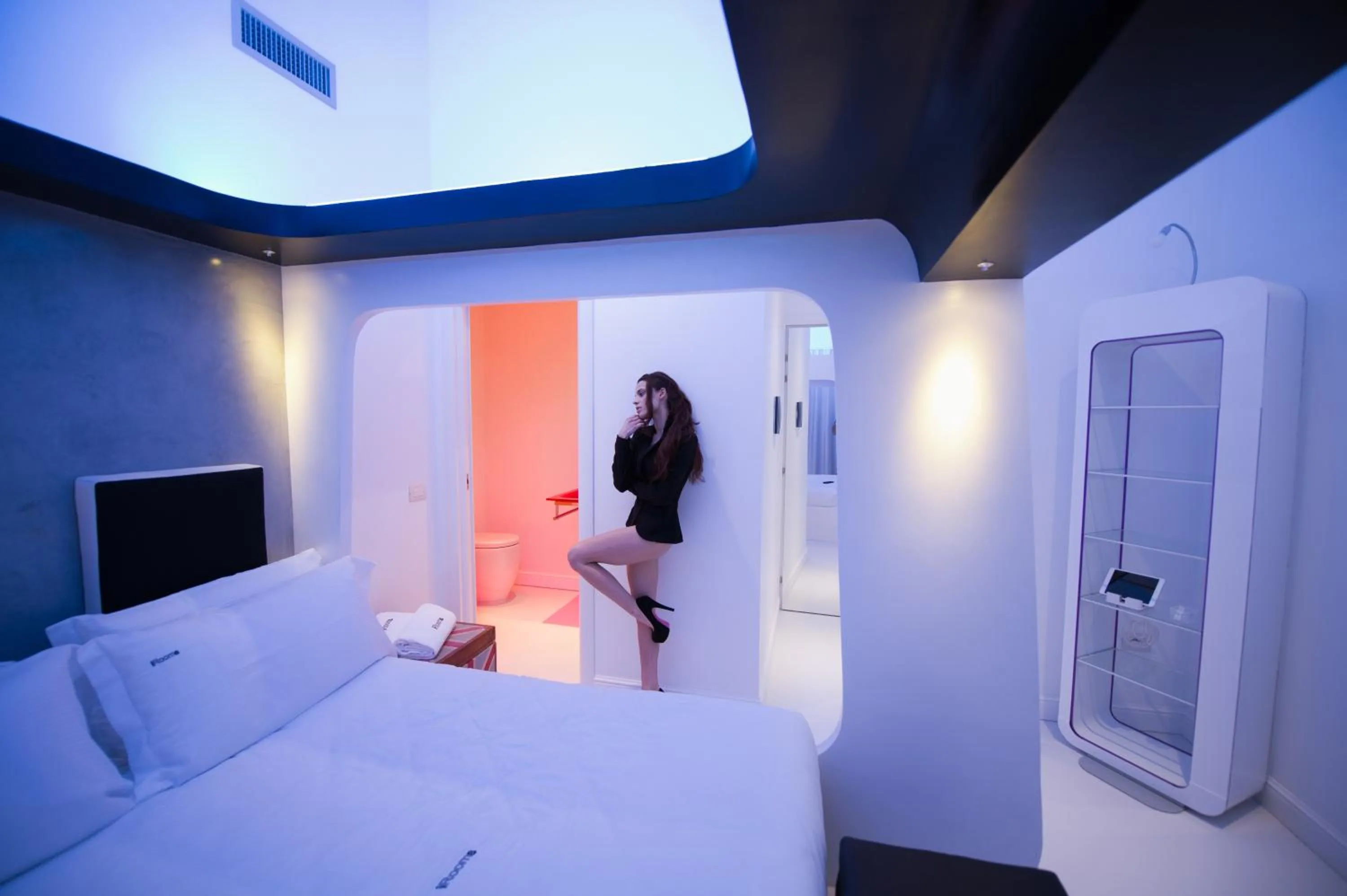 Photo of the whole room, Bed in Wrooms Guest House