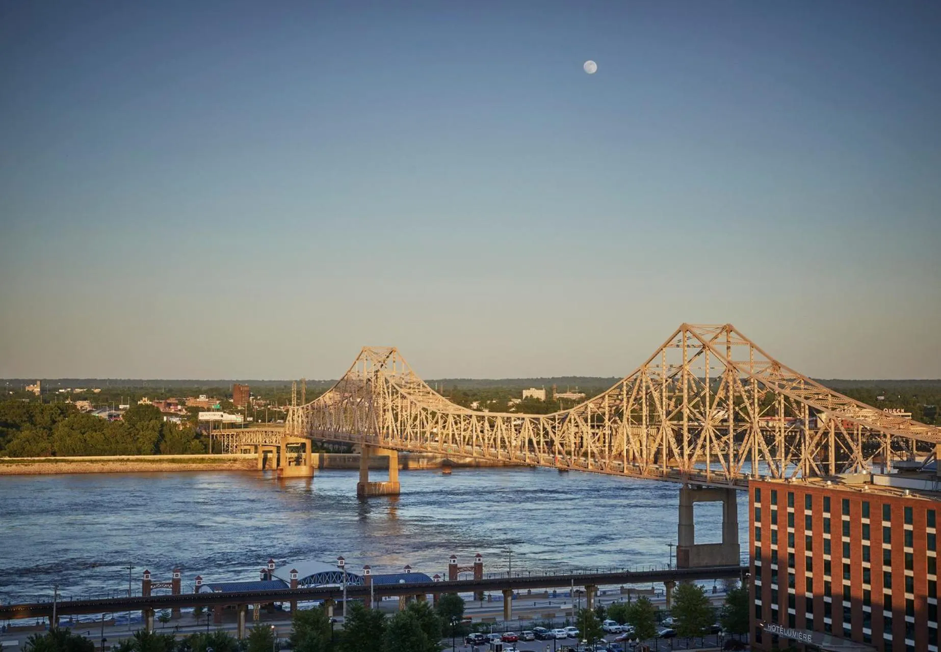 Natural landscape in Four Seasons St. Louis