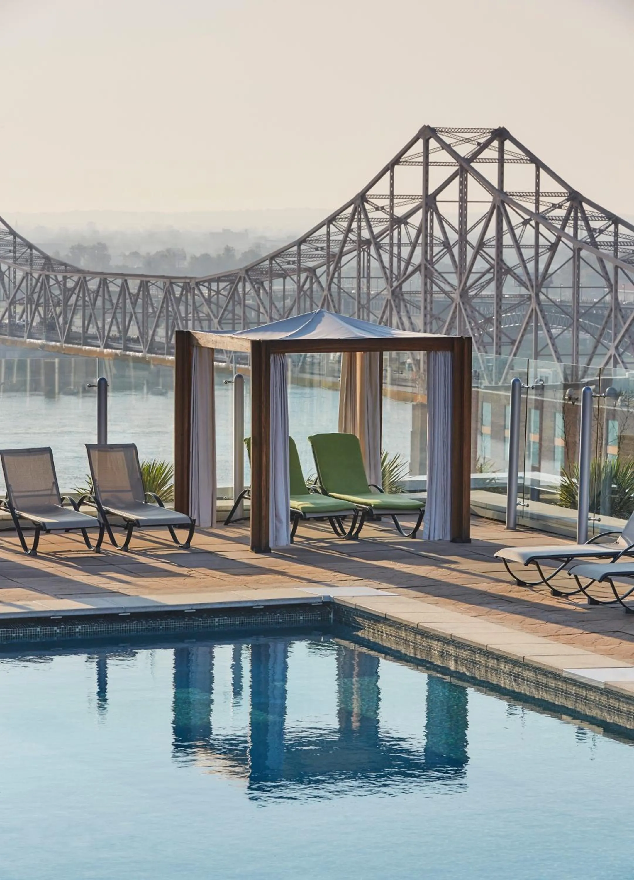 Patio in Four Seasons St. Louis