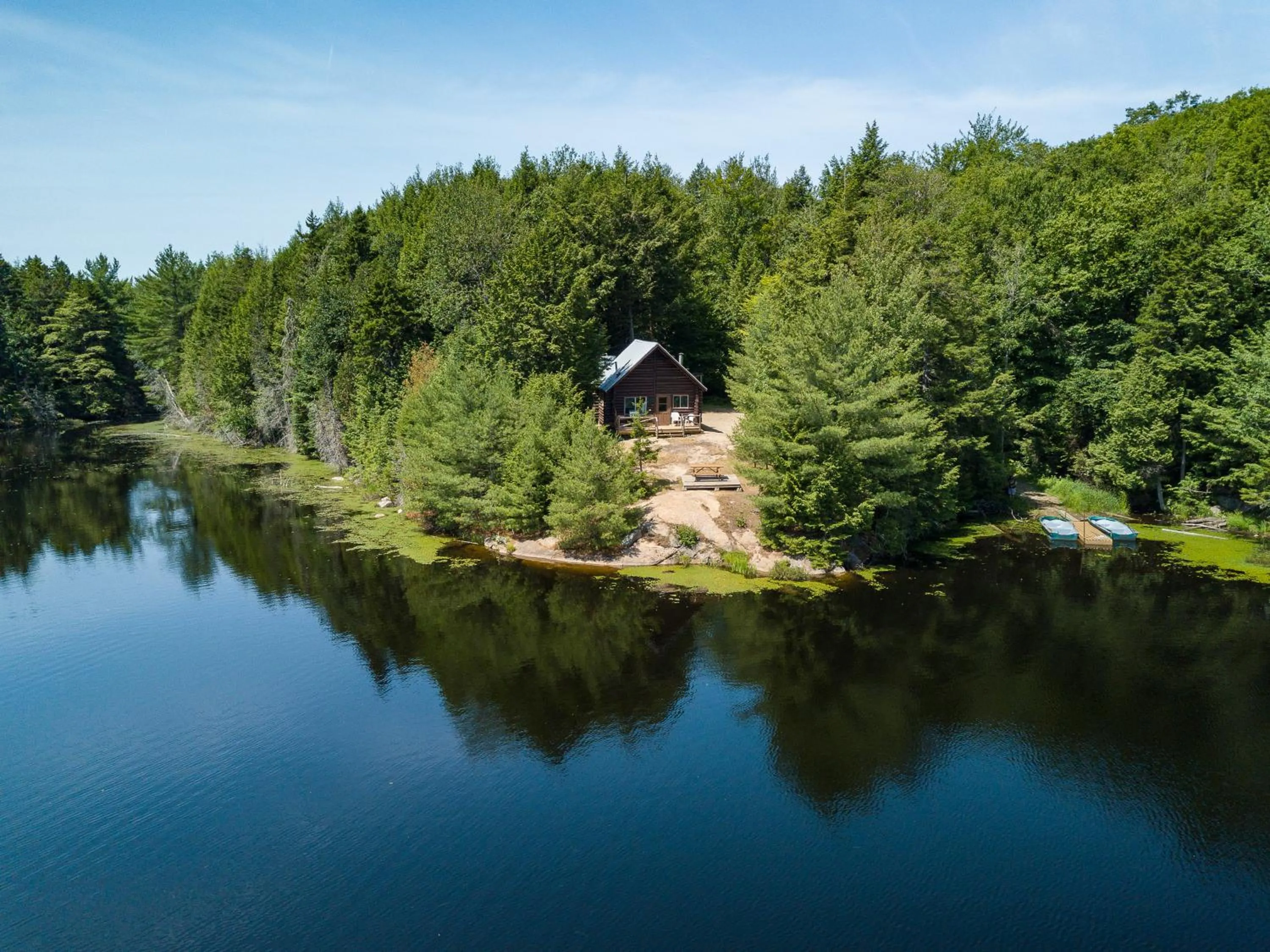 Lake view in Pourvoirie du Lac Blanc