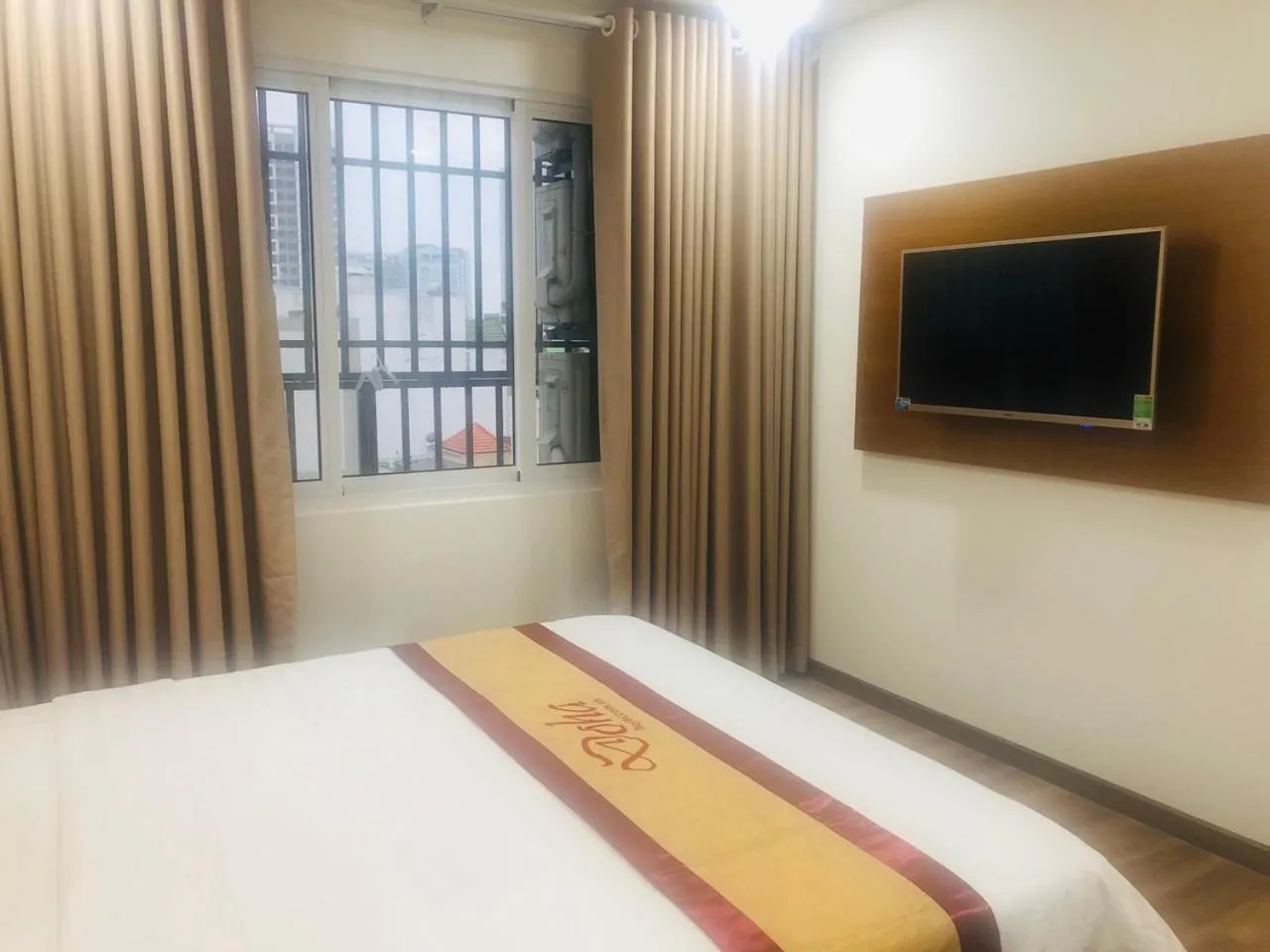 Bedroom in Doha 2 Hotel Saigon Airport