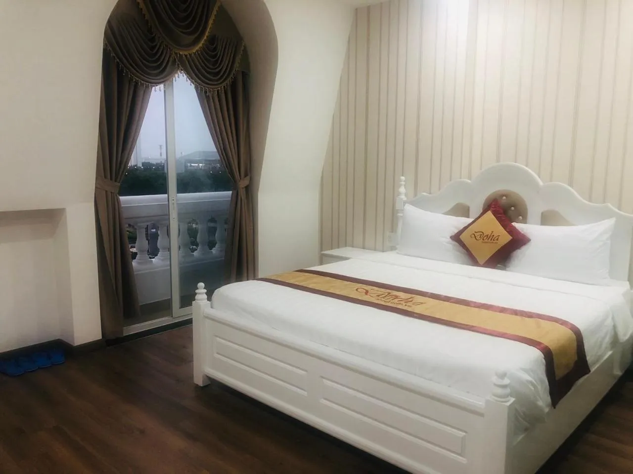 Bedroom in Doha 2 Hotel Saigon Airport