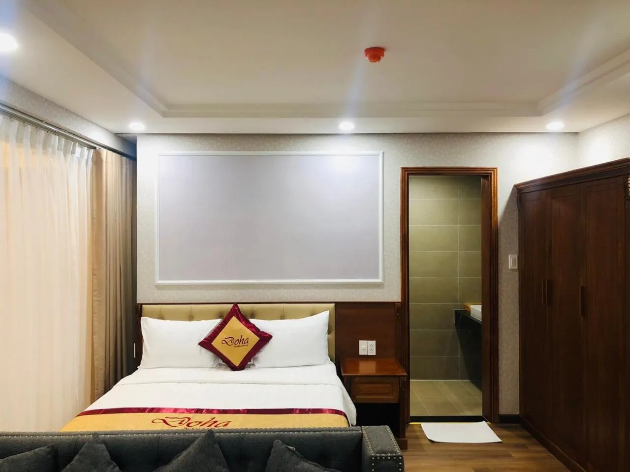 Bedroom in Doha 2 Hotel Saigon Airport