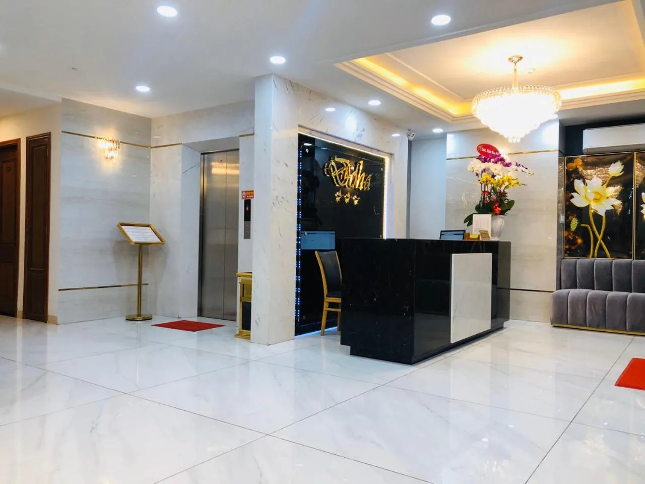 Lobby or reception in Doha 2 Hotel Saigon Airport