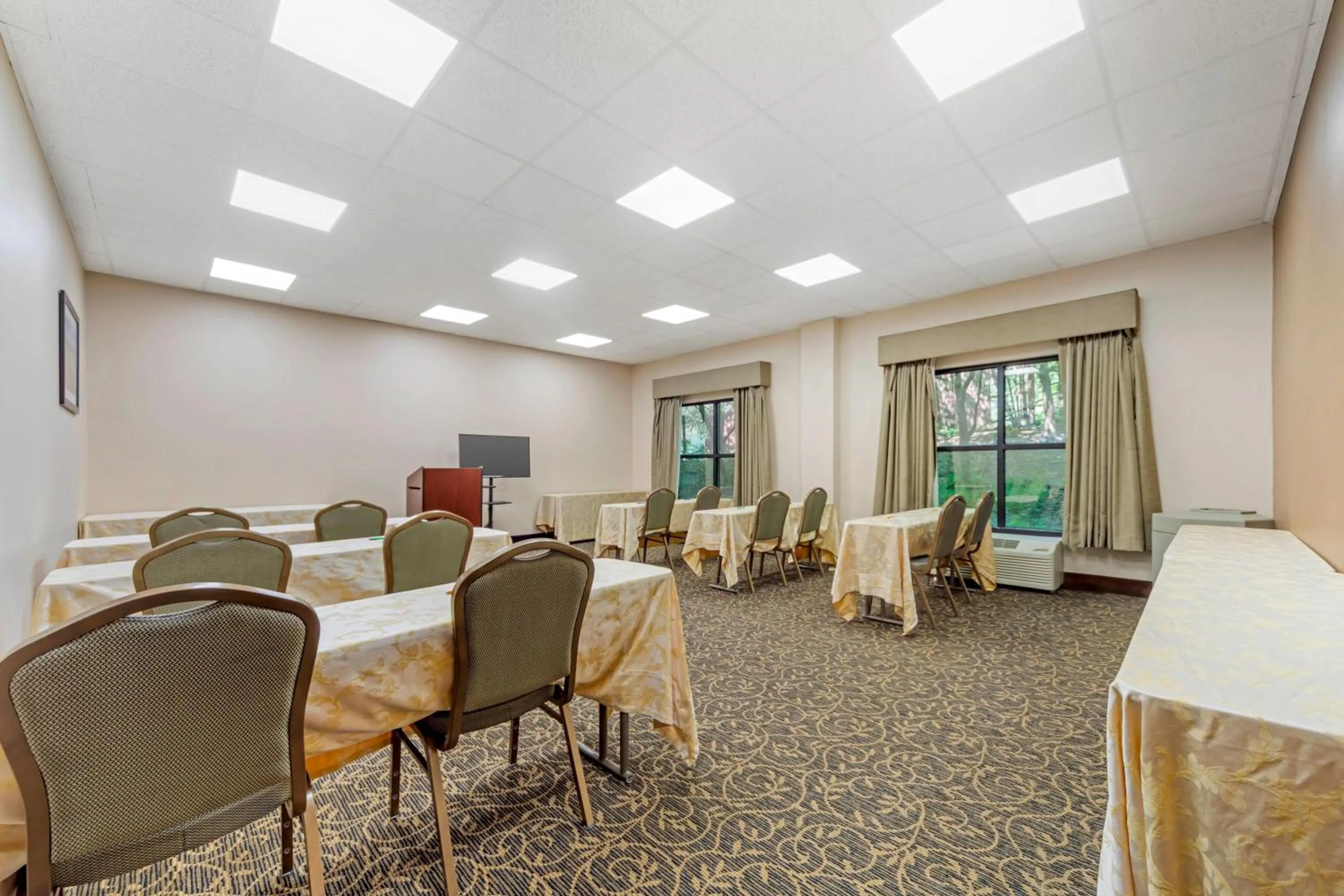 Meeting/conference room in Wingate by Wyndham North East