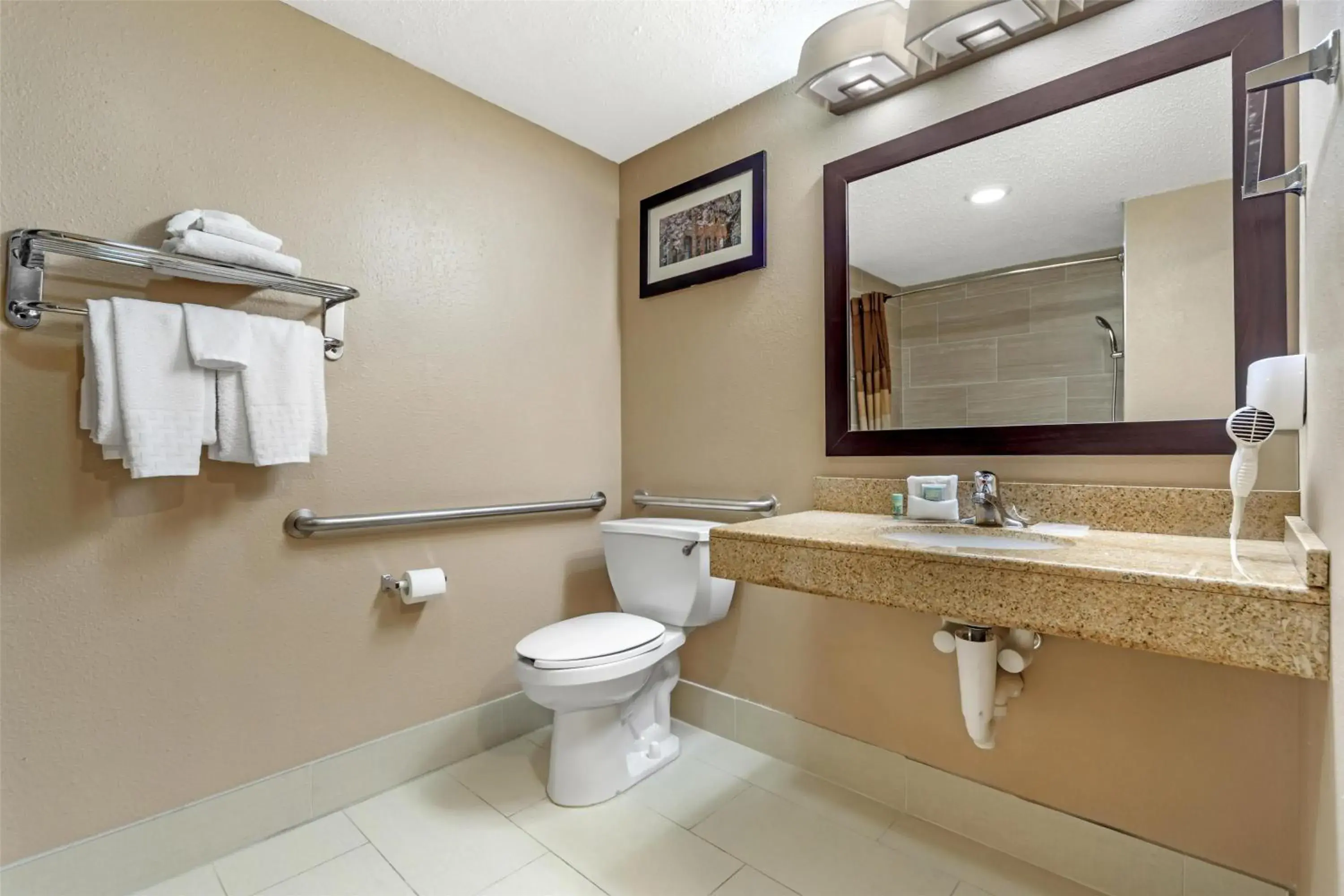 King Suite with Hot Tub - Non-Smoking in Wingate by Wyndham North East King Suite with Hot Tub - Non-Smoking in Wingate by Wyndham North East