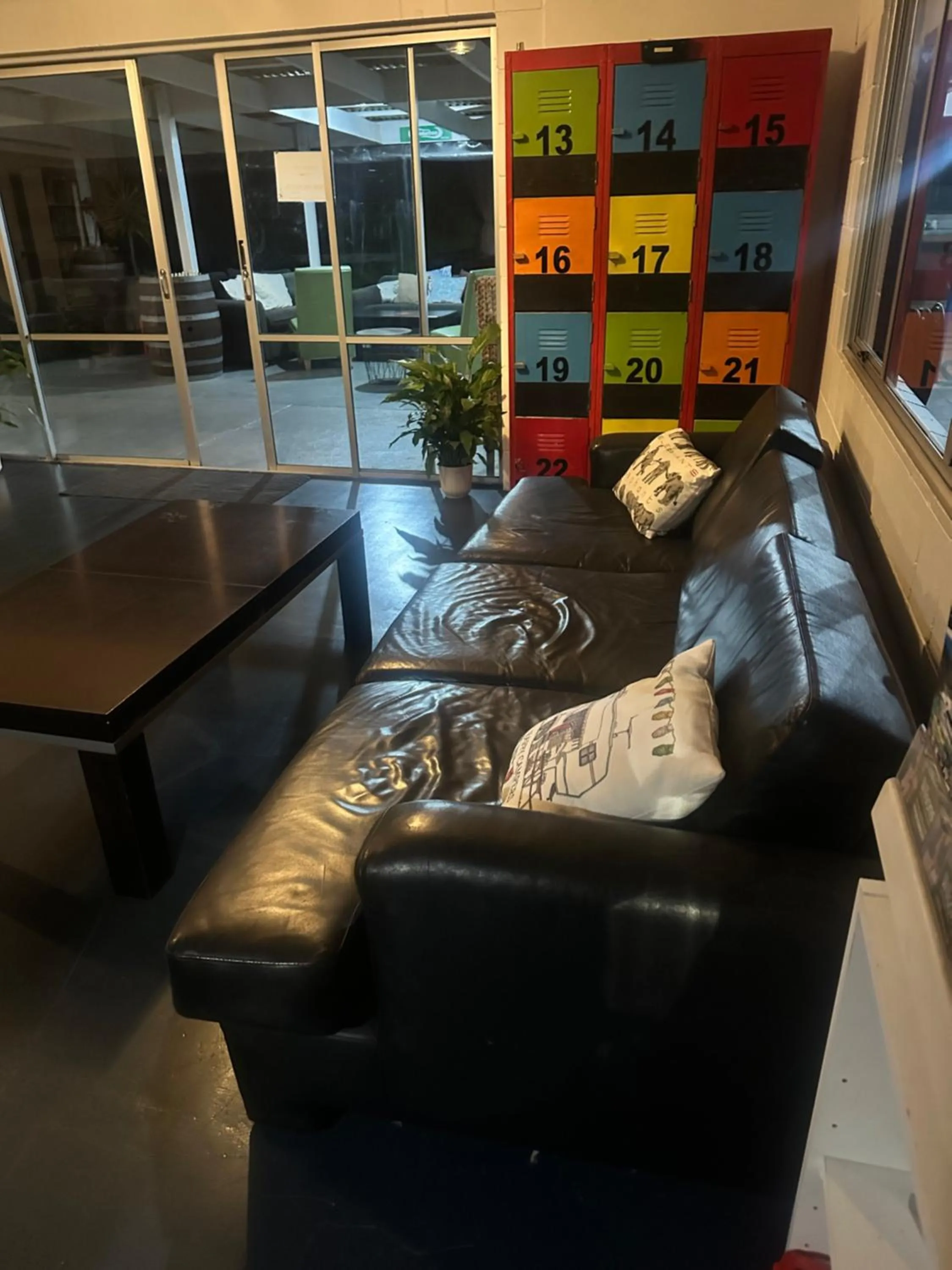 Happy Apple Backpackers