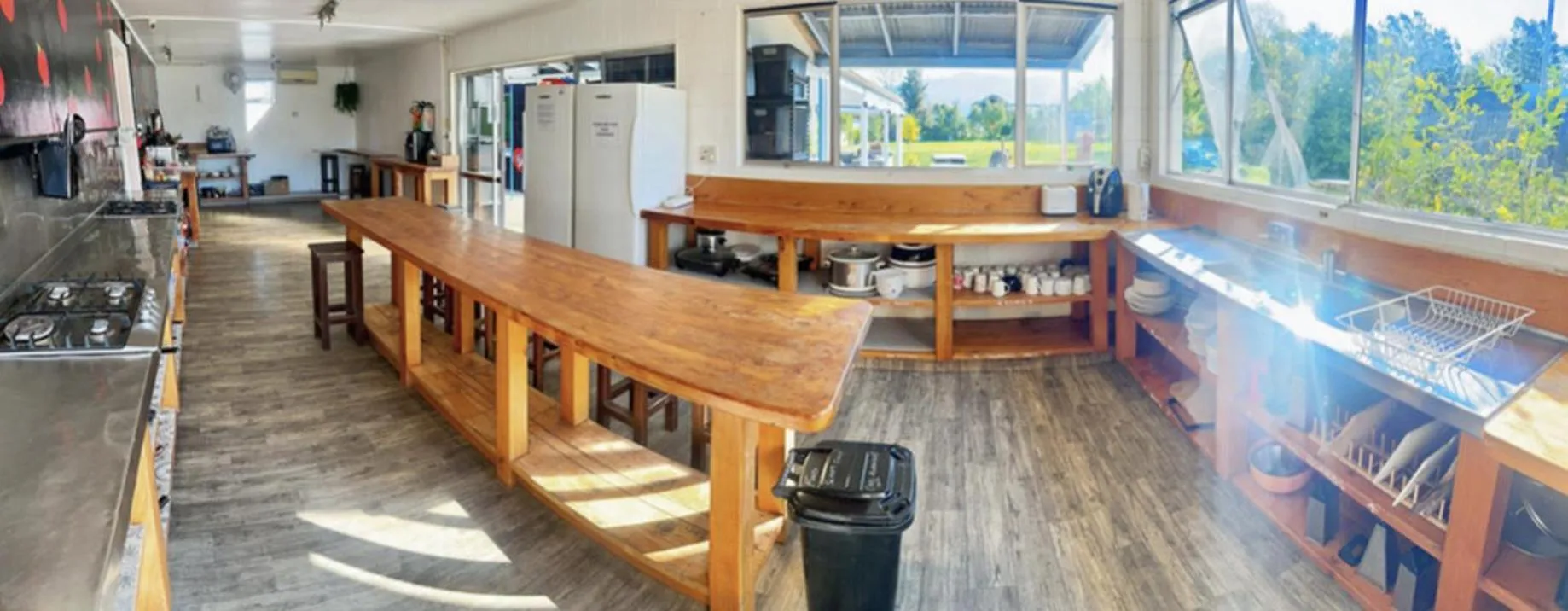 Happy Apple Backpackers