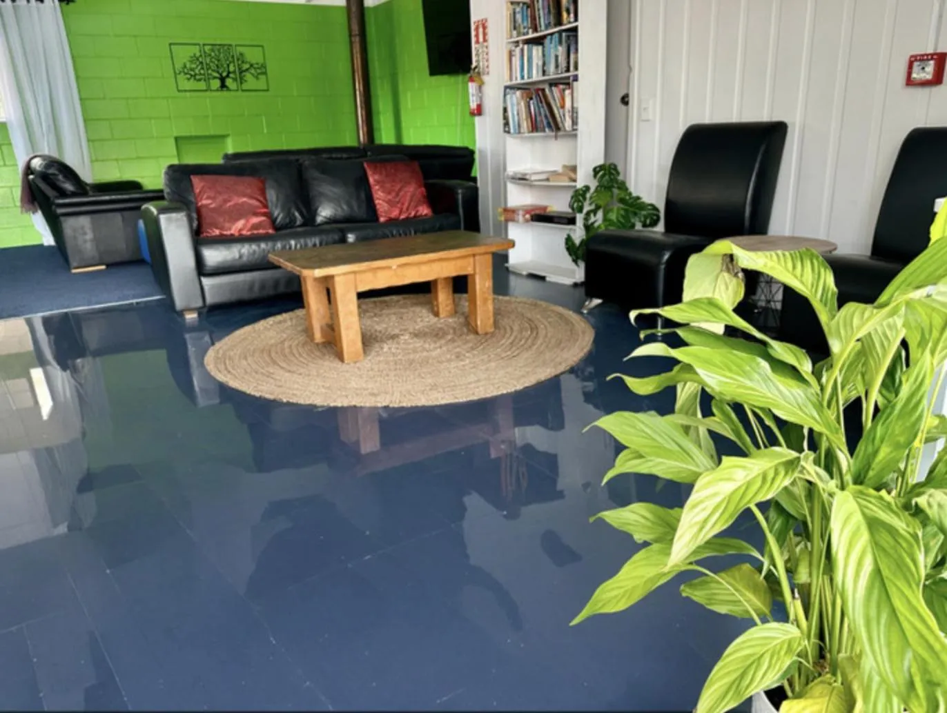 Happy Apple Backpackers