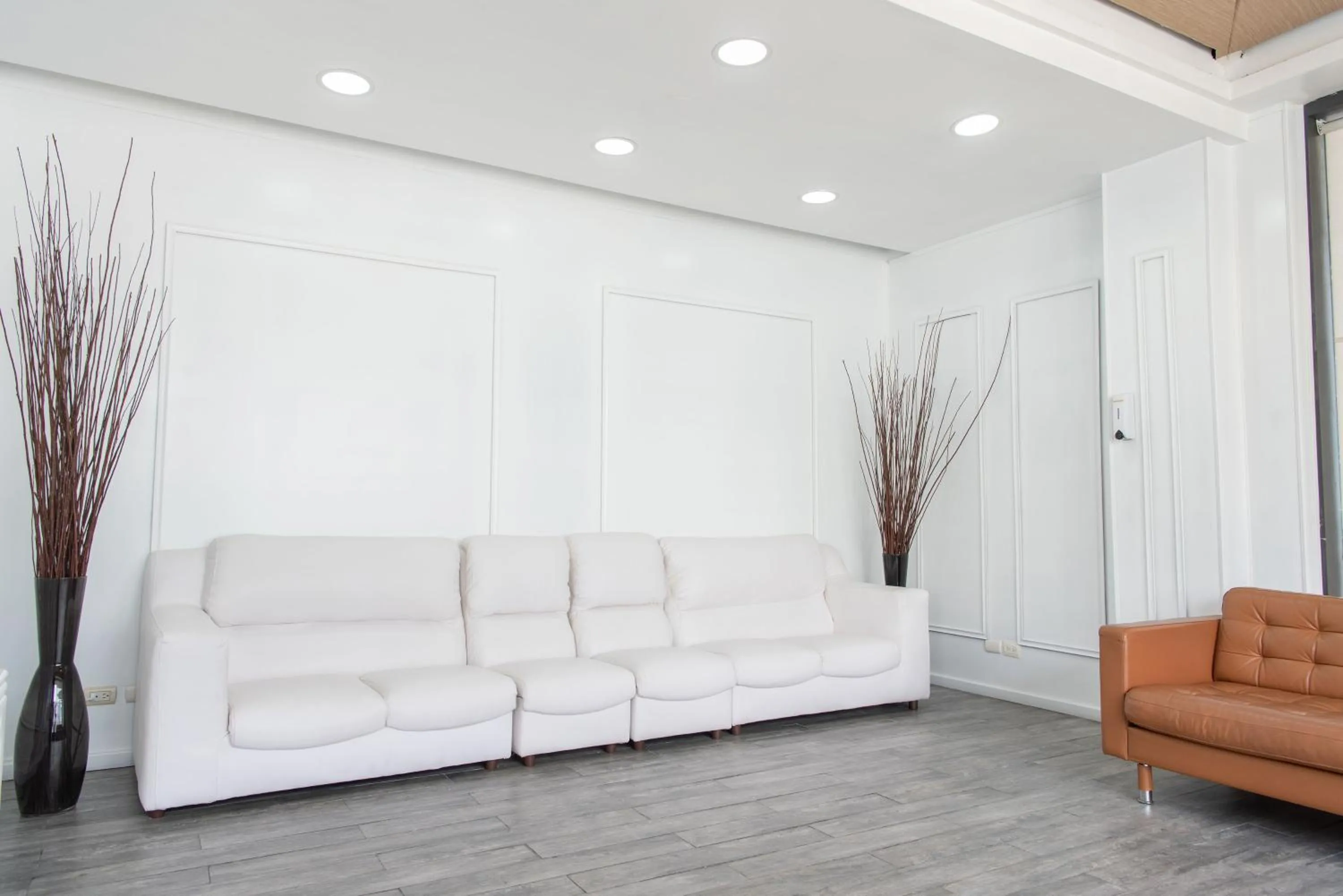 Meeting/conference room in Weston Suites Hotel