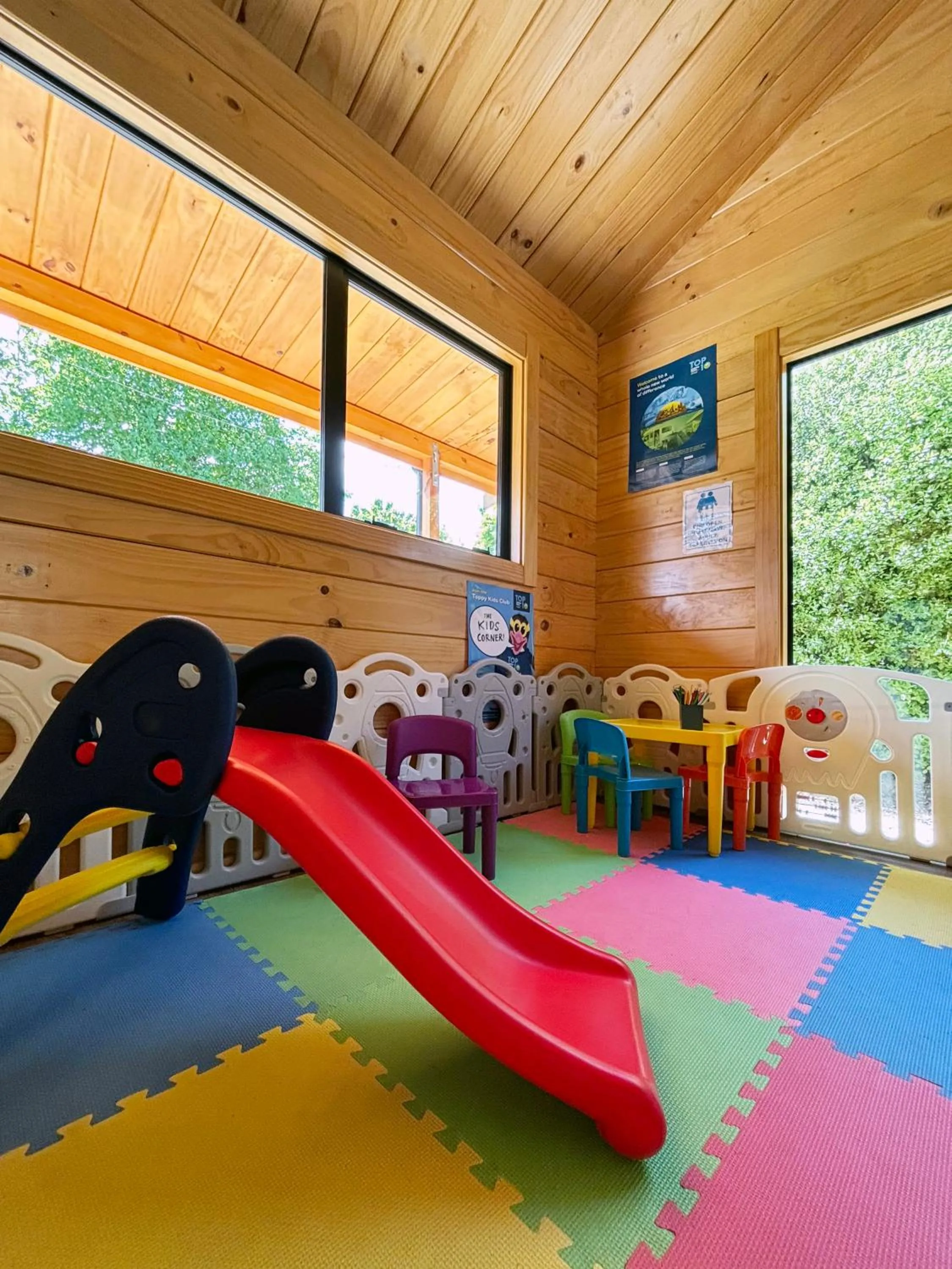 young children in Kingston TOP 10 Holiday Park