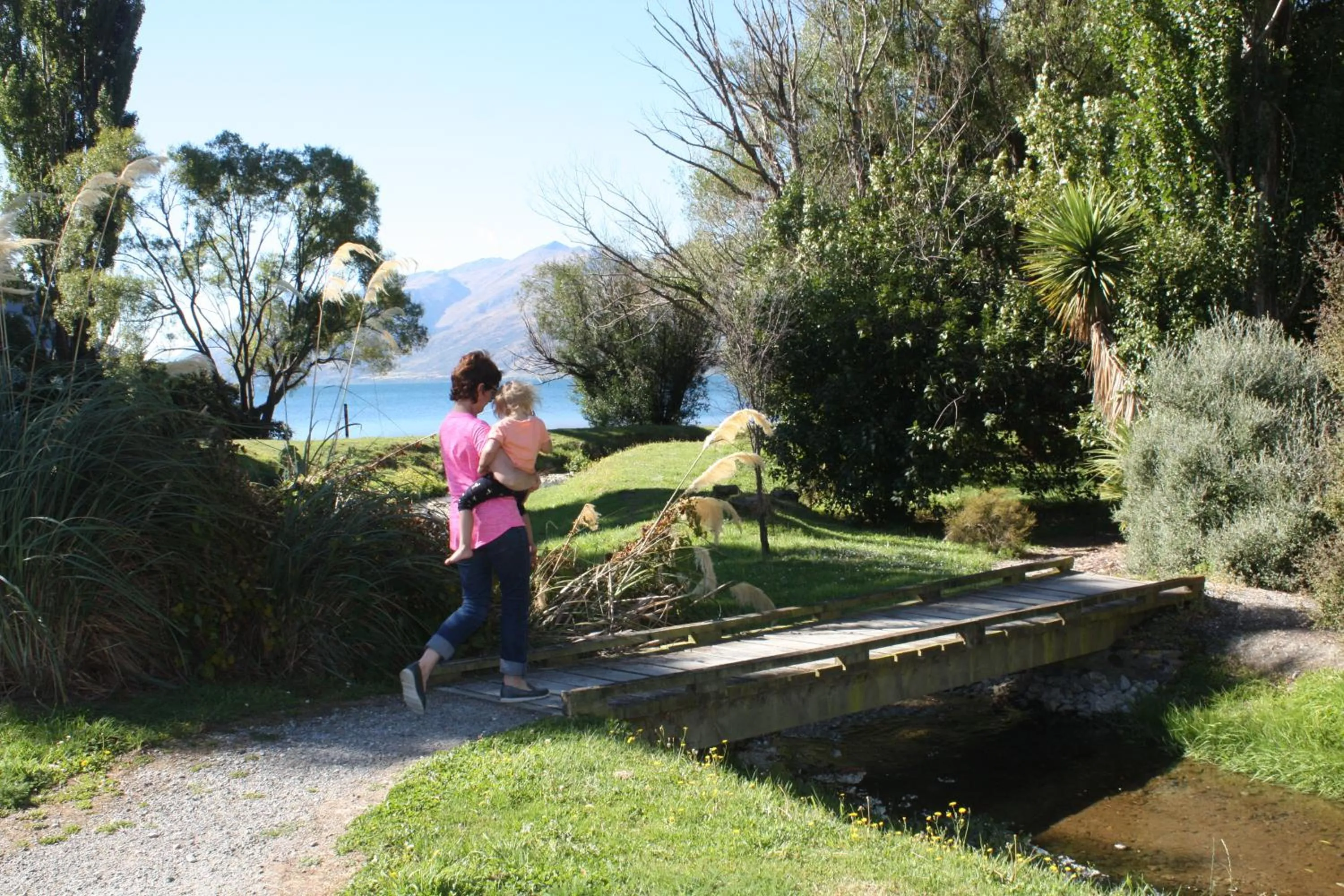 Summer in Kingston TOP 10 Holiday Park