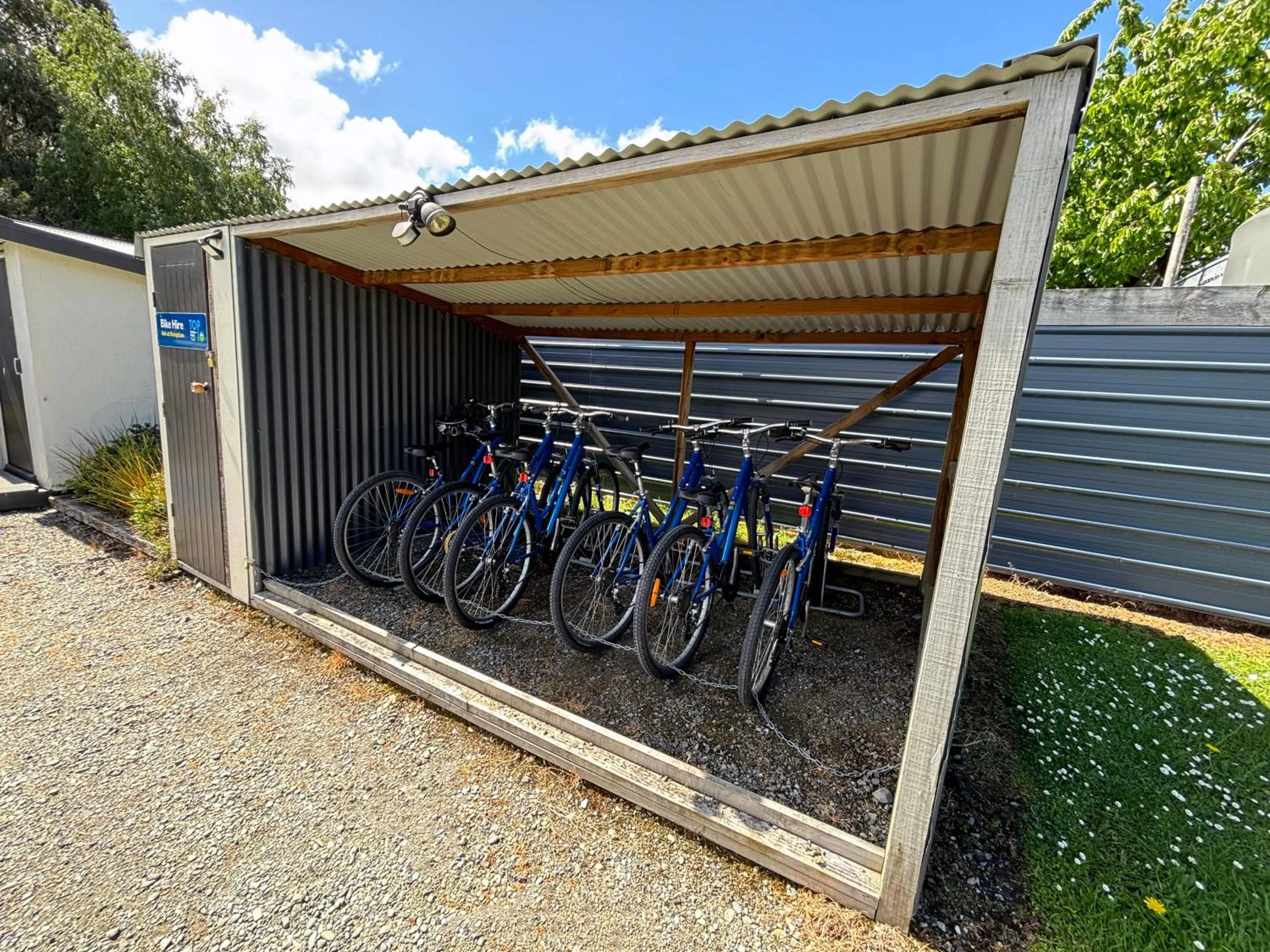 Day in Kingston TOP 10 Holiday Park