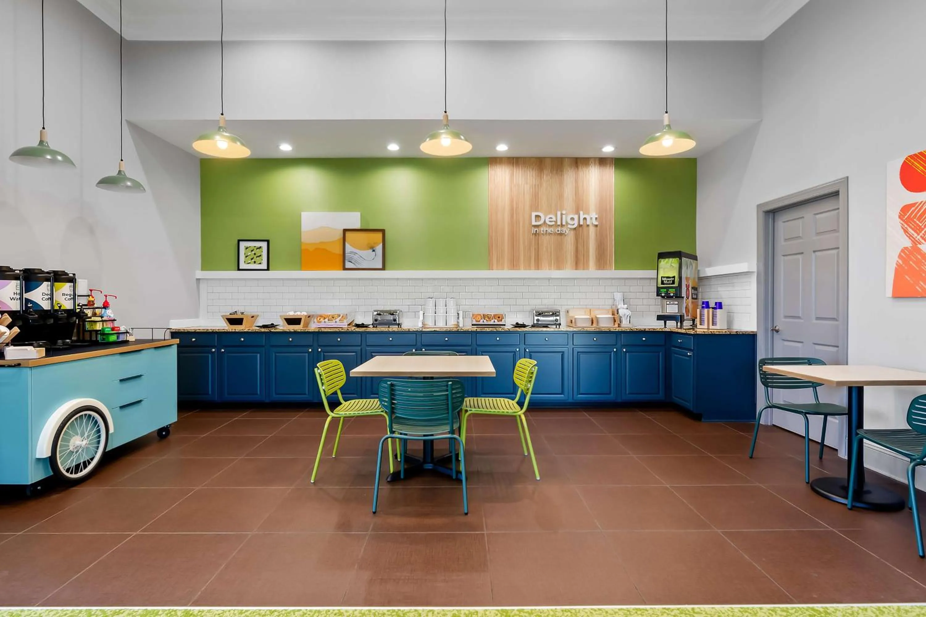 Breakfast in Super 8 by Wyndham Daleville/Roanoke