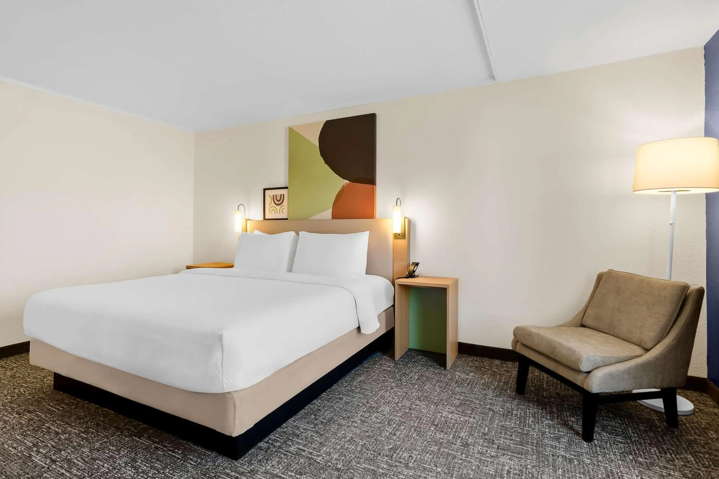 Bed in Super 8 by Wyndham Daleville/Roanoke