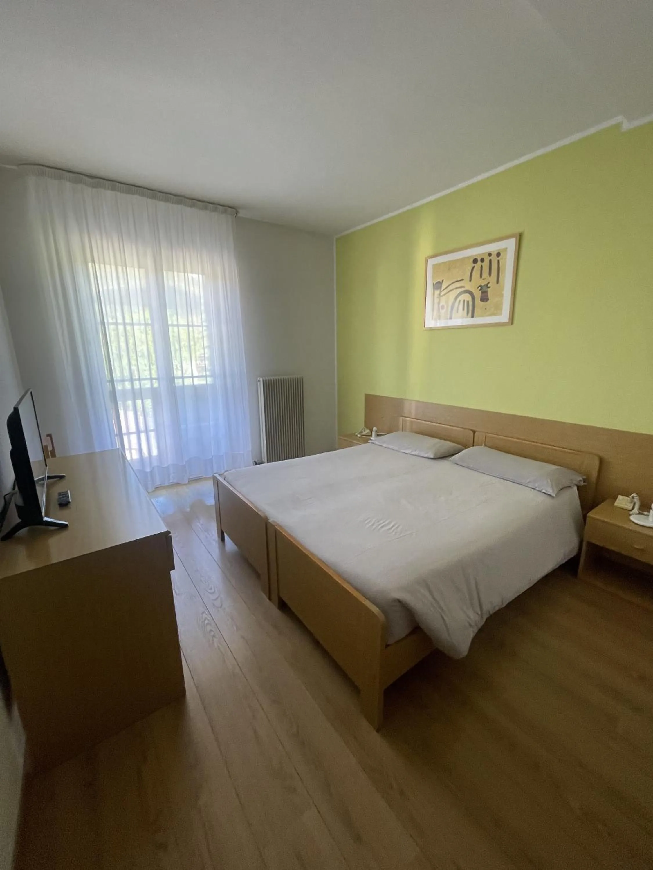 Bed in Hotel Bel Sit