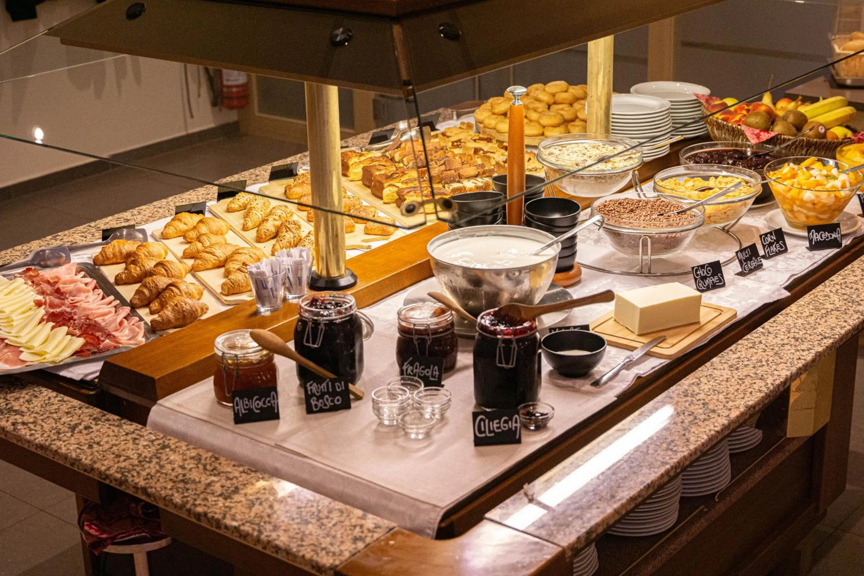 Breakfast in Hotel Bel Sit