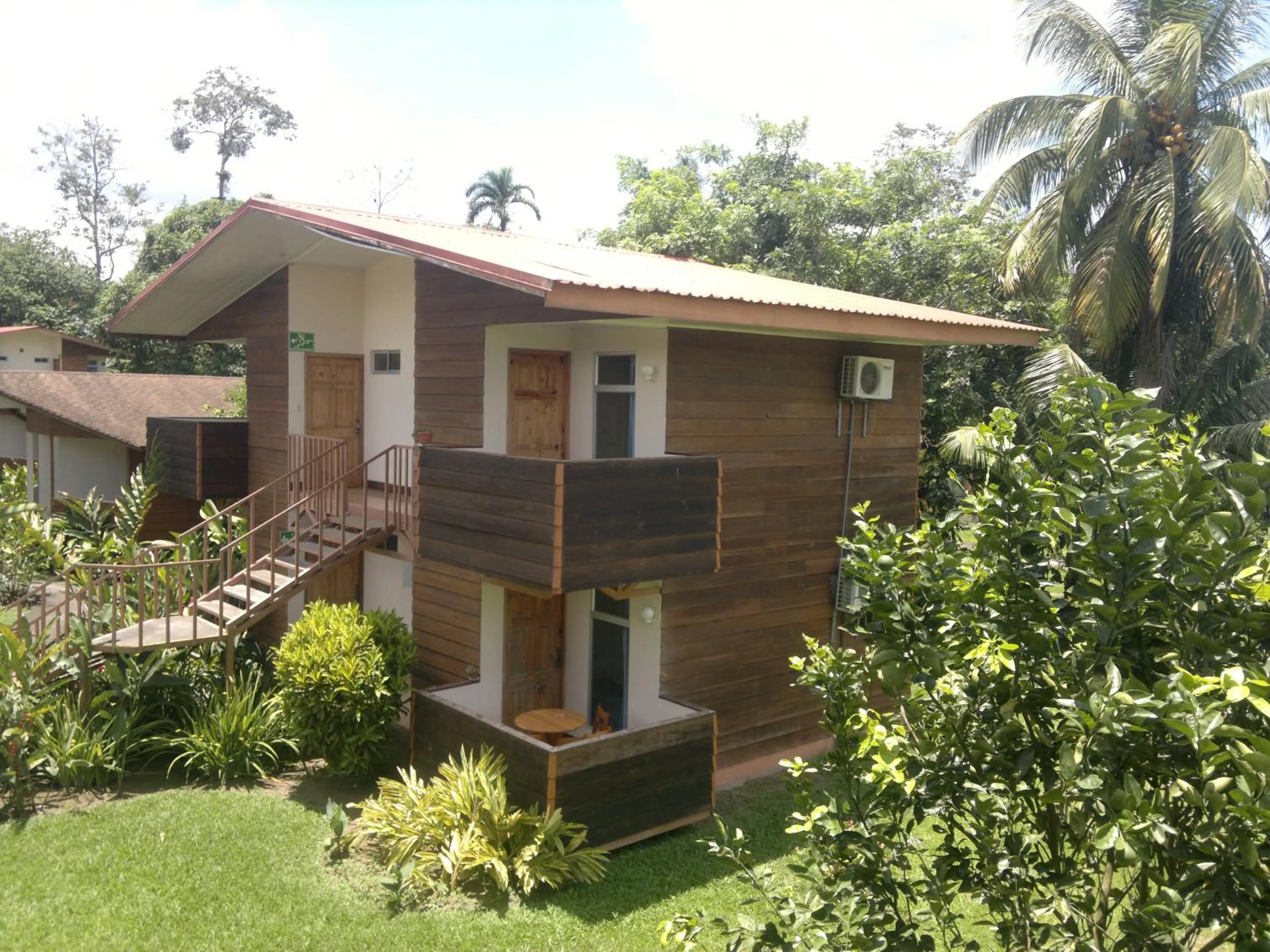 Property building in Hotel Eco Arenal
