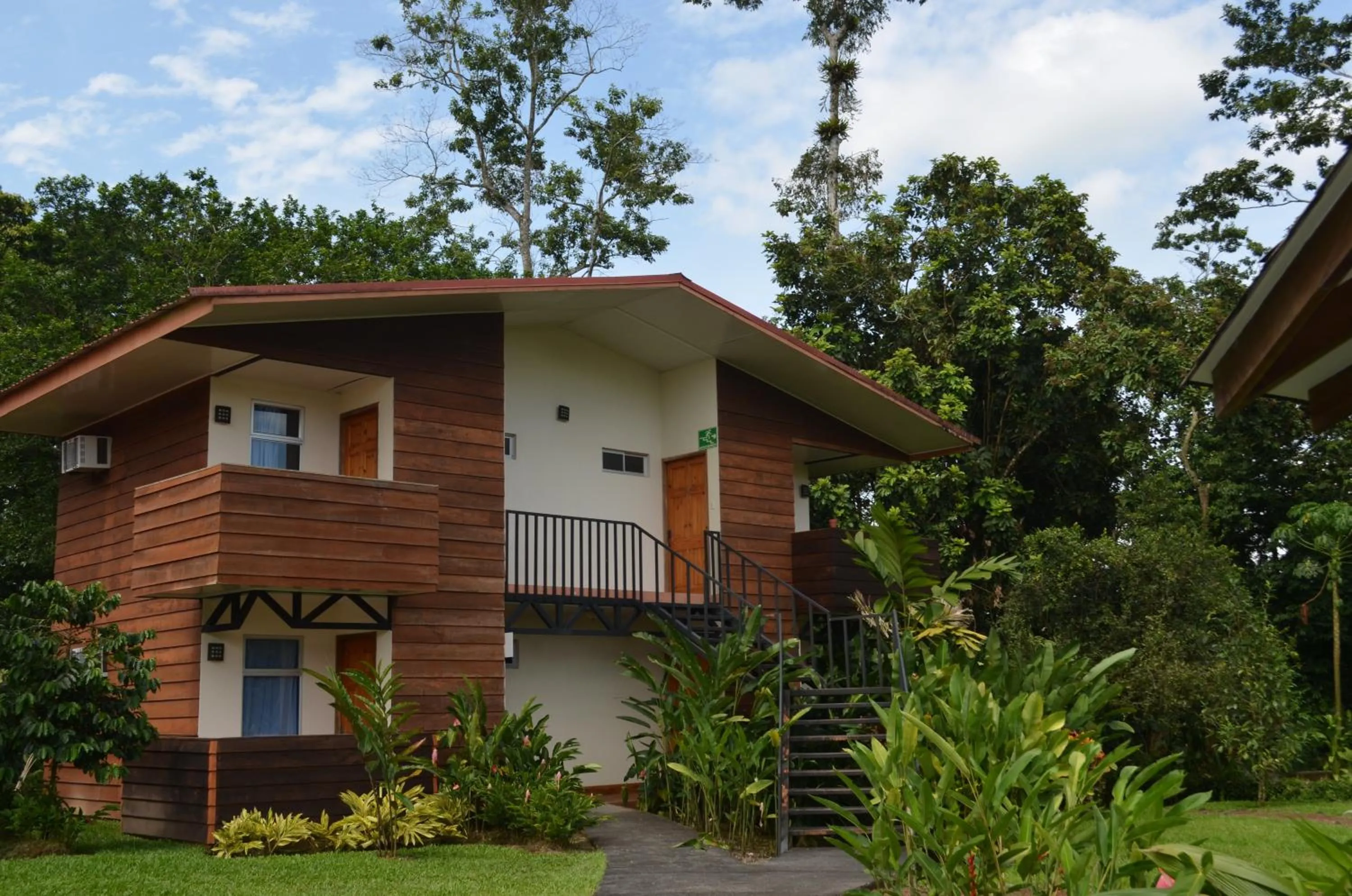 Facade/entrance in Hotel Eco Arenal