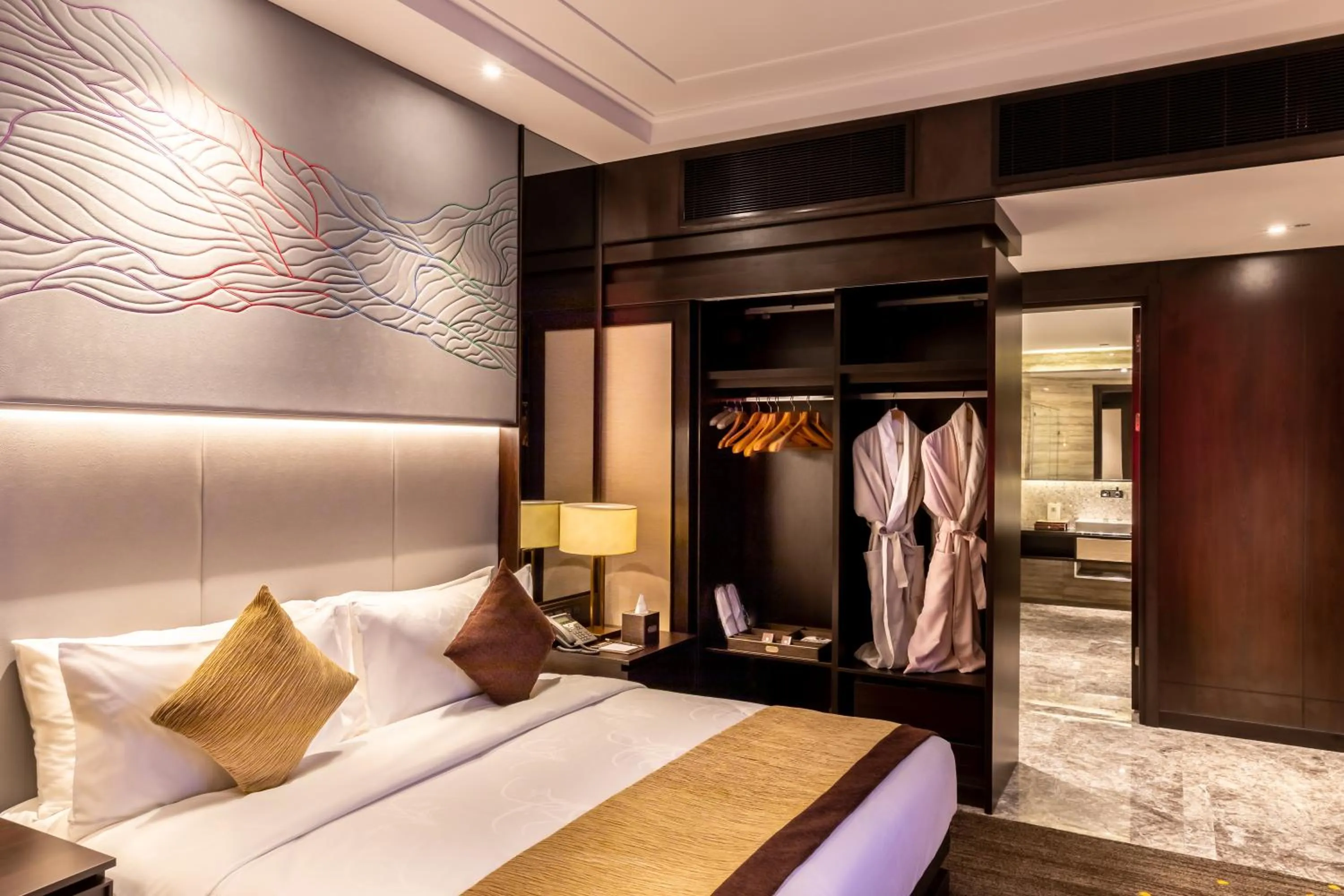 Photo of the whole room, Bed in Braira Al Nakheel