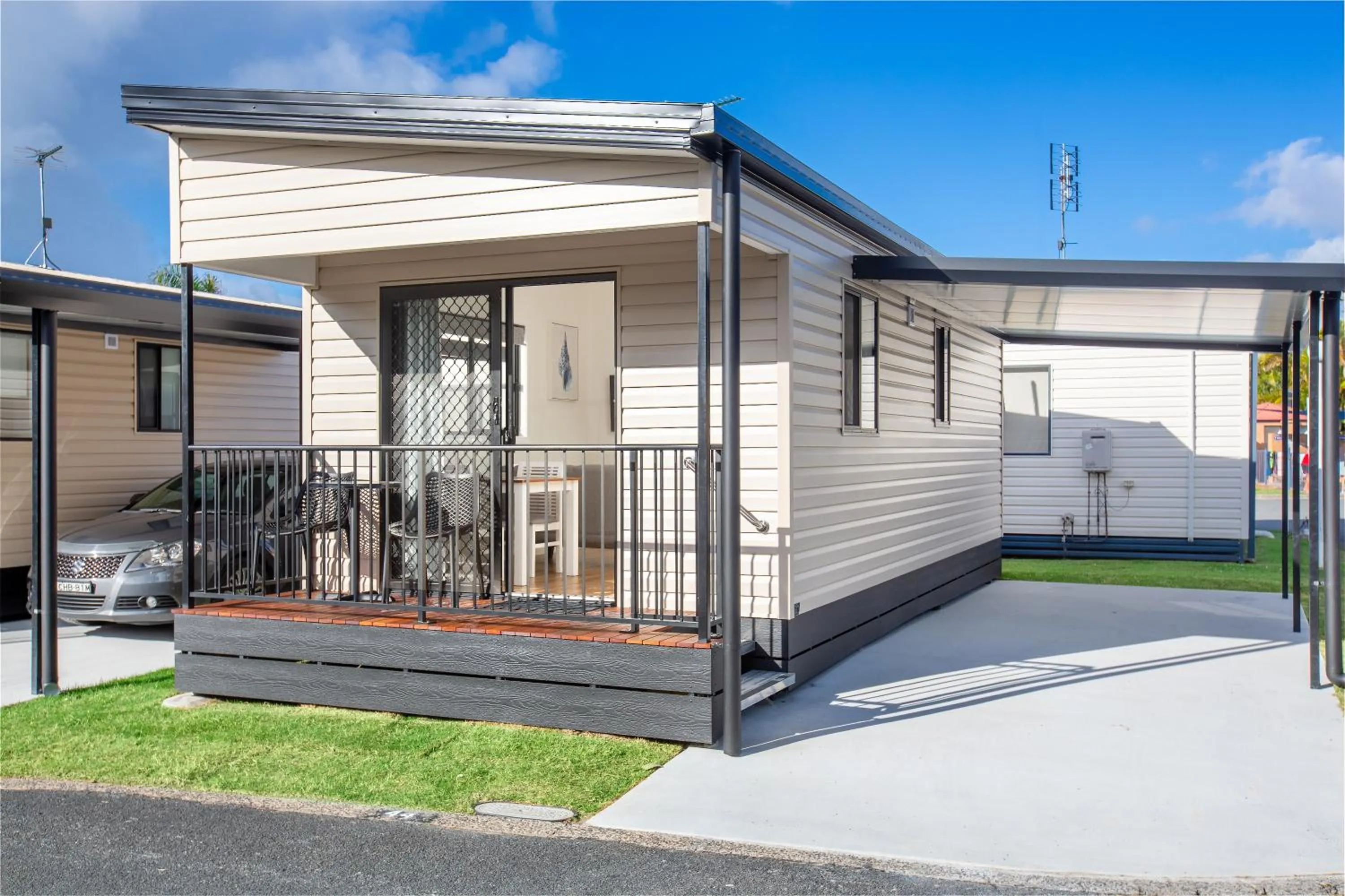 Property building in Pyramid Holiday Park