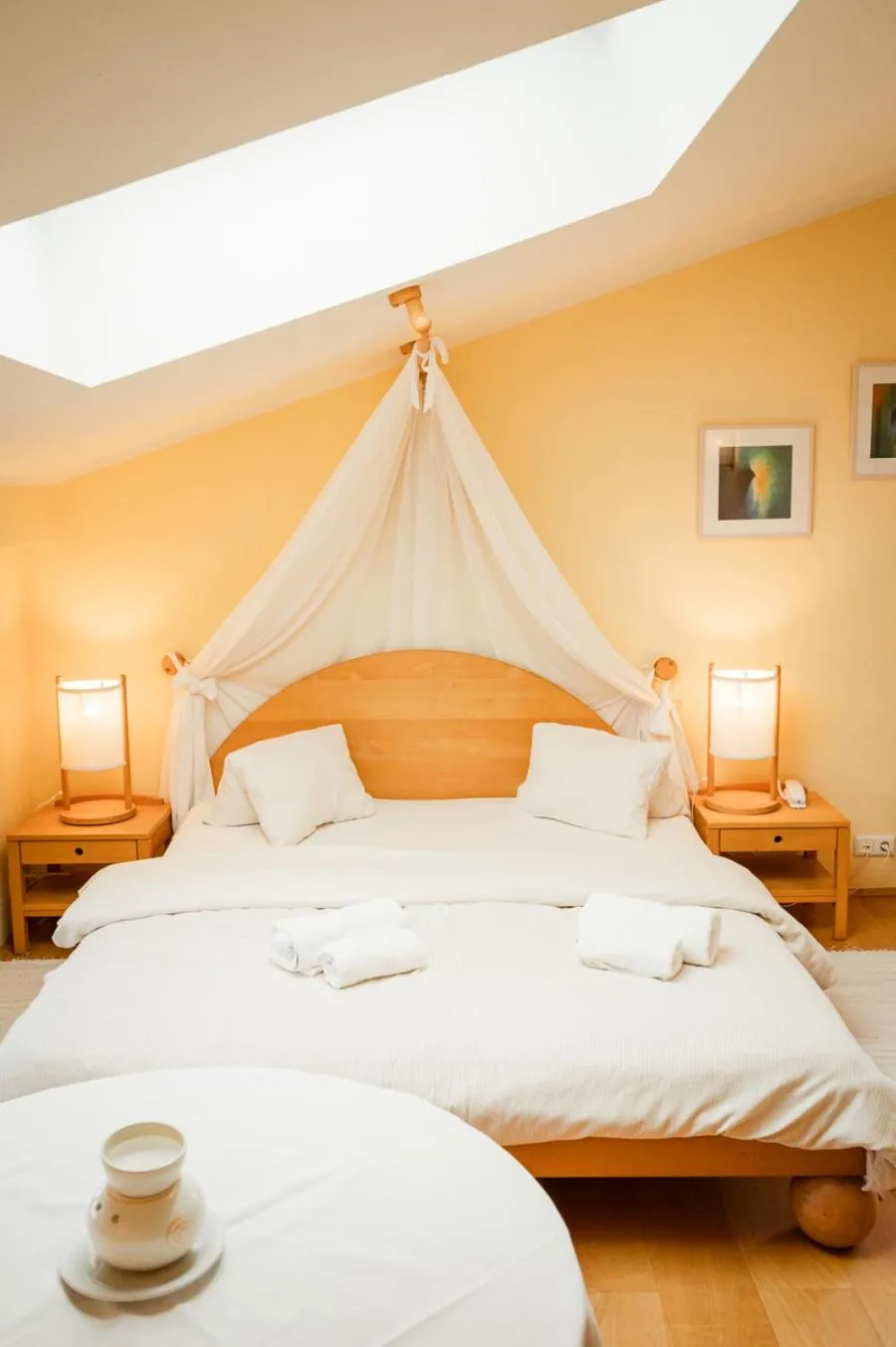 Bed in Panoramahotel Wagner - Das Biohotel am Semmering