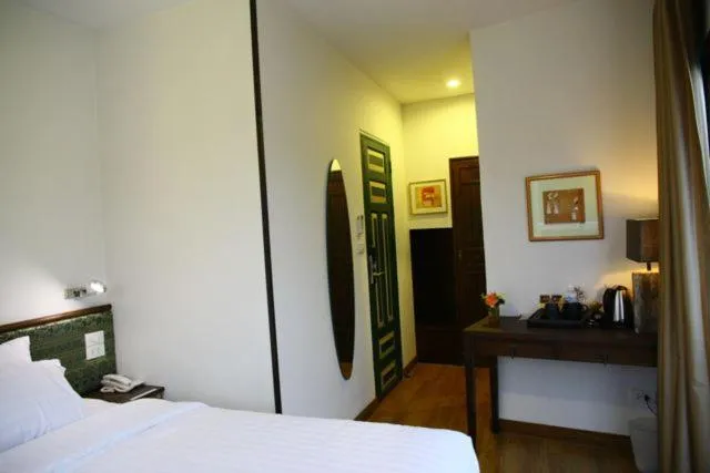 Bedroom, Bed in Chetuphon Gate