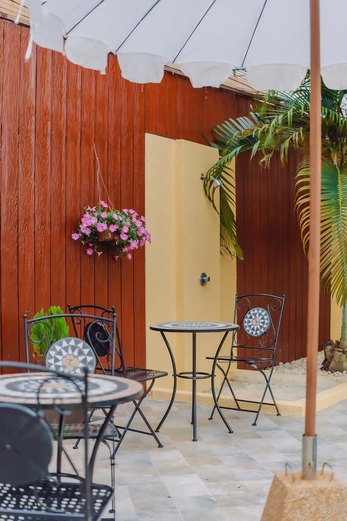 Patio in Bauman Ville Hotel