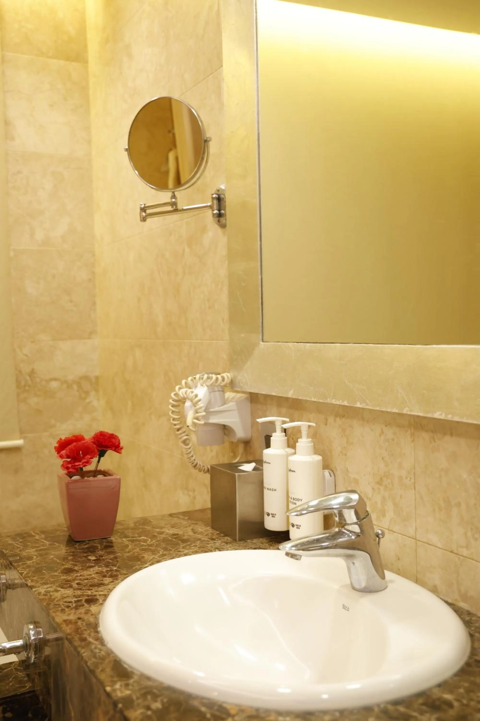 Bathroom in Radisson Resort & Spa Kandla