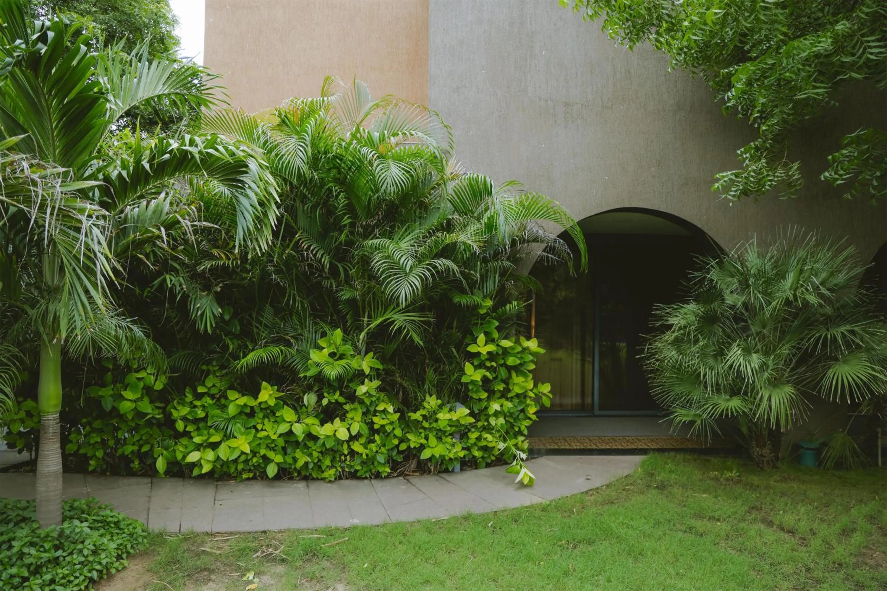 Photo of the whole room in Radisson Resort & Spa Kandla