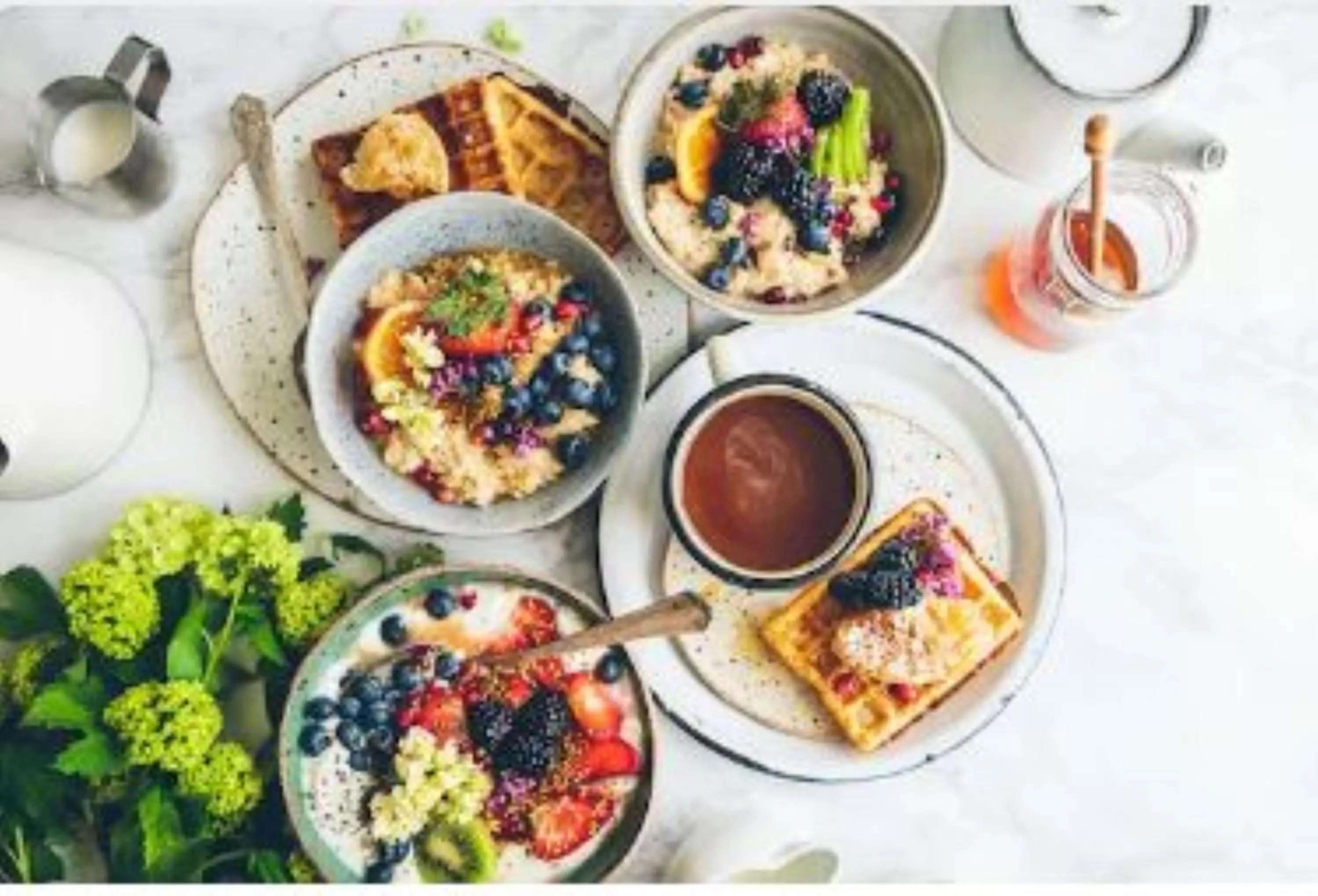 Restaurant/places to eat in Radisson Resort & Spa Kandla