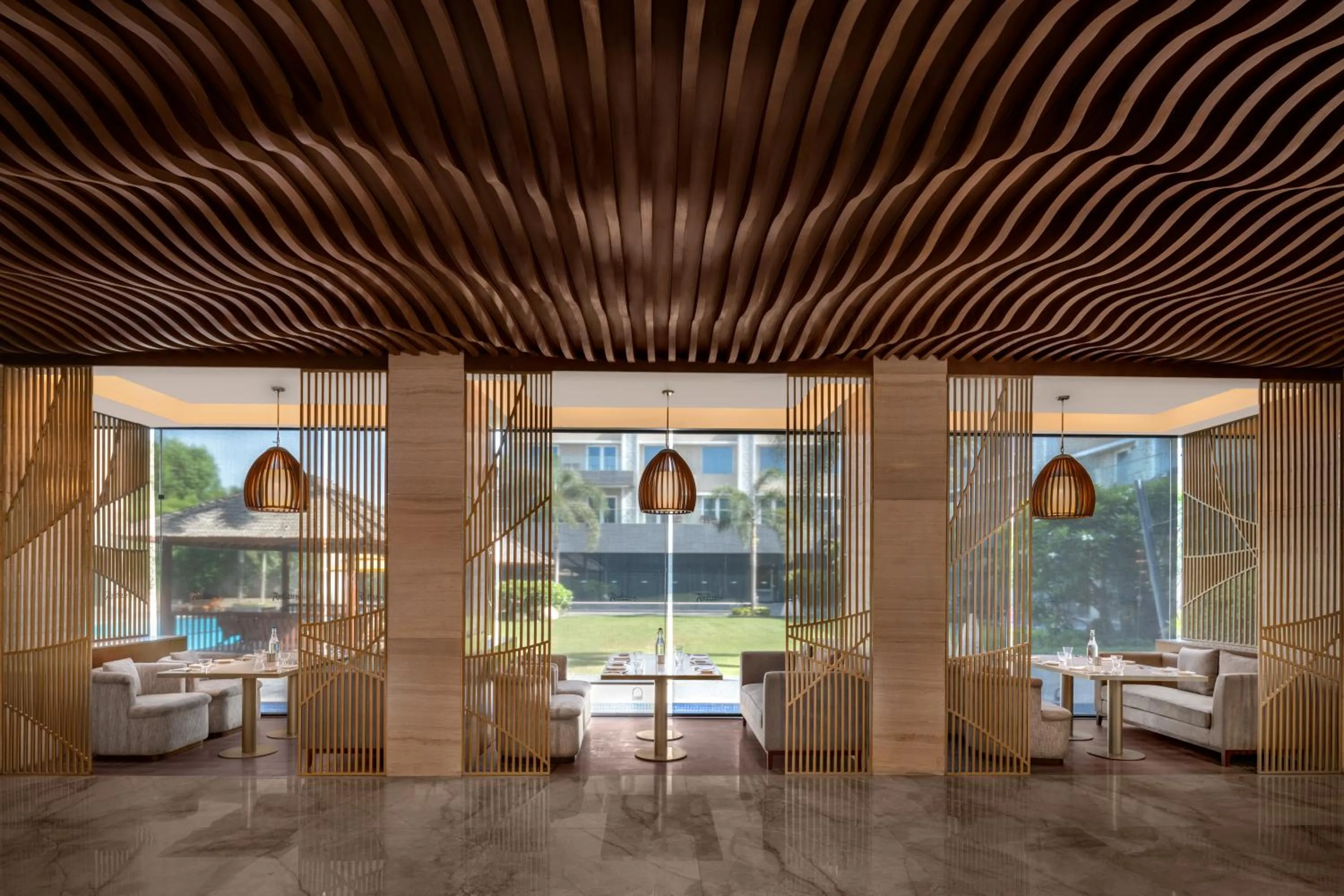 Dining area in Radisson Resort & Spa Kandla