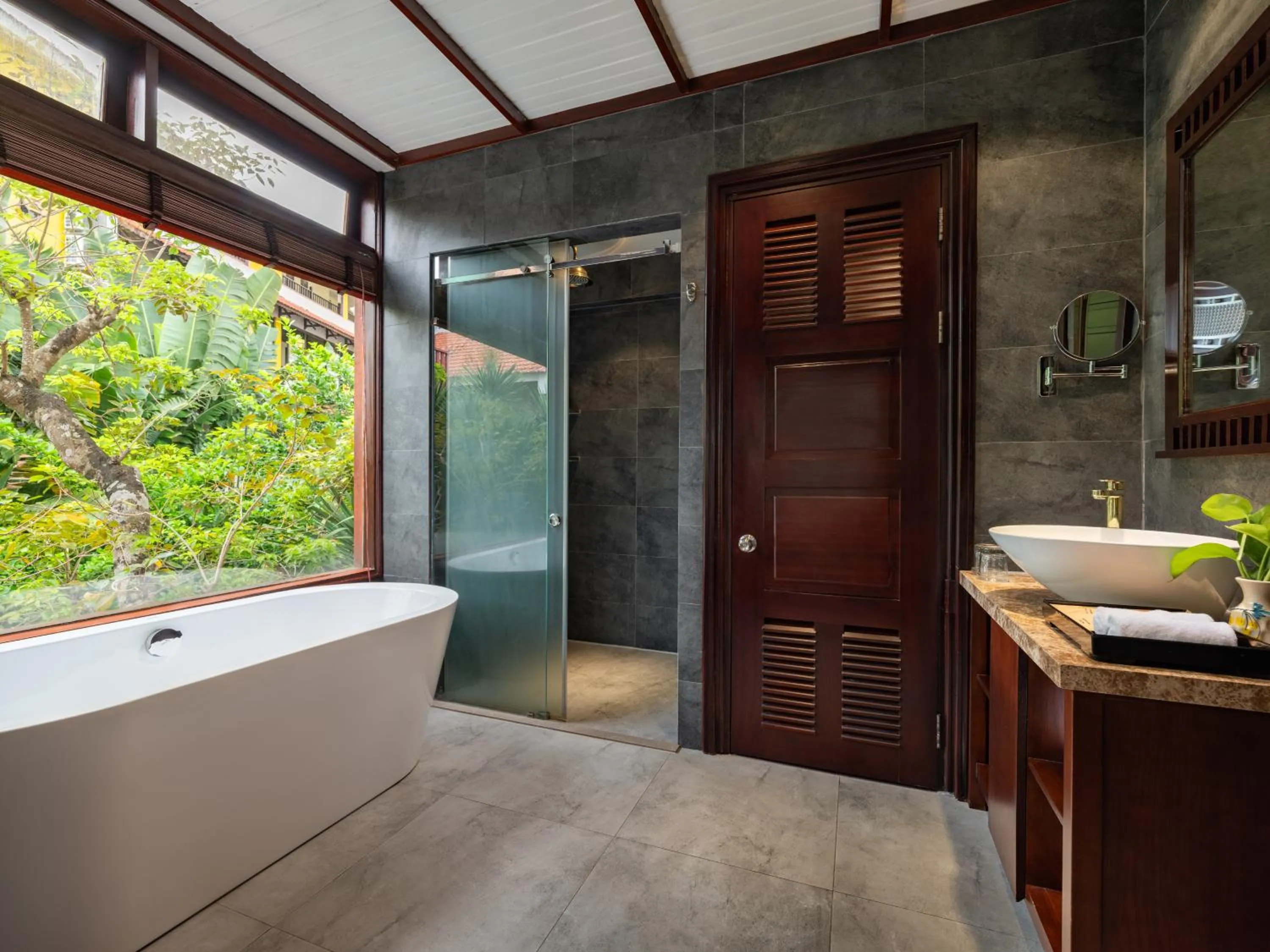 Shower in Bel Marina Hoi An Resort